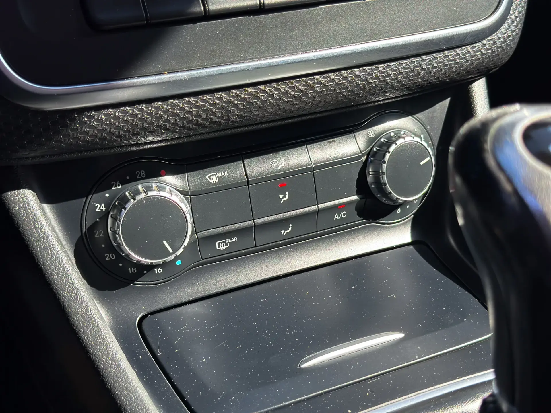 Mercedes-Benz A 180 CDi BlueEfficiency 16