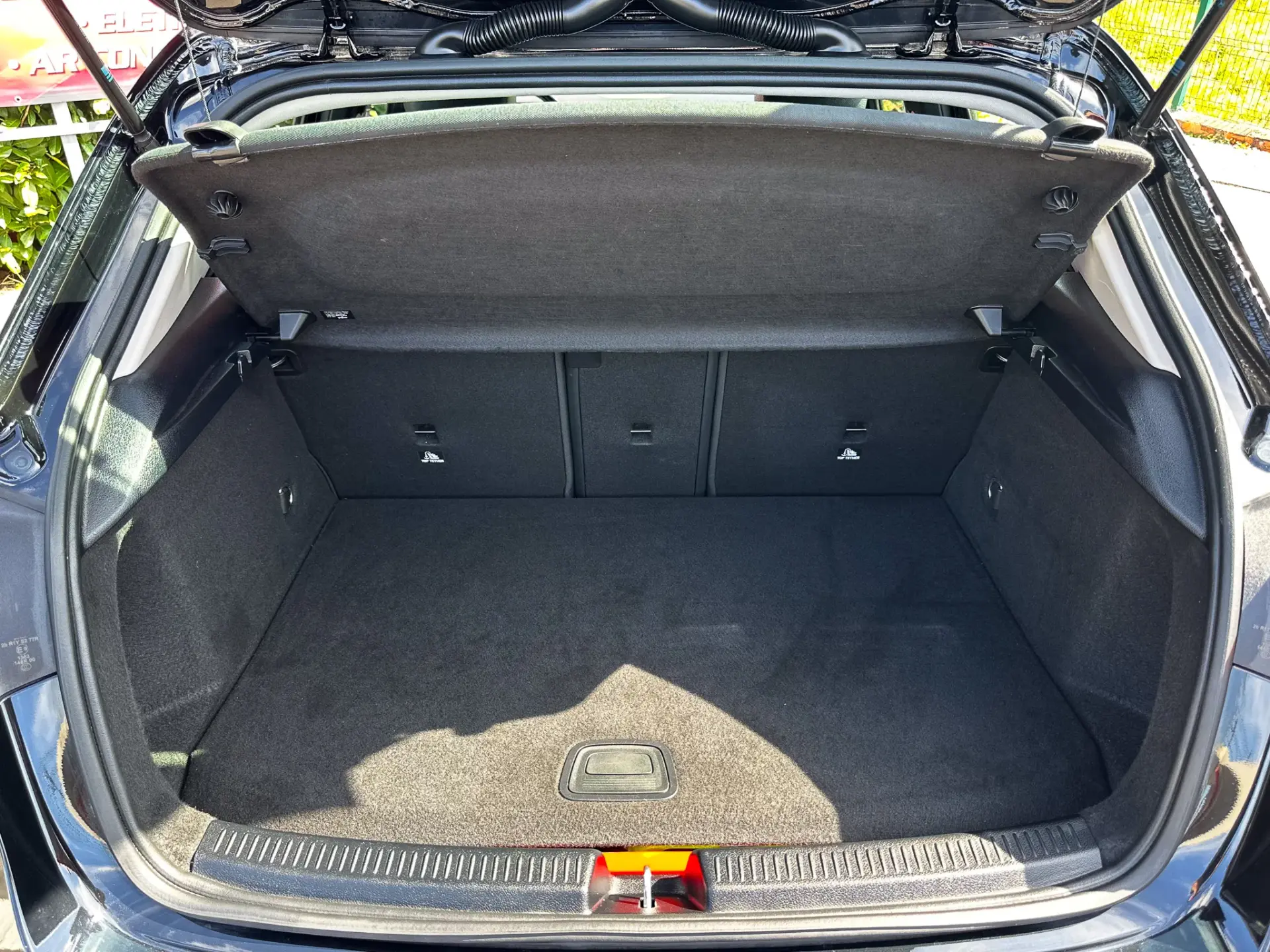 Mercedes-Benz CLA 250 e Style Plus 13