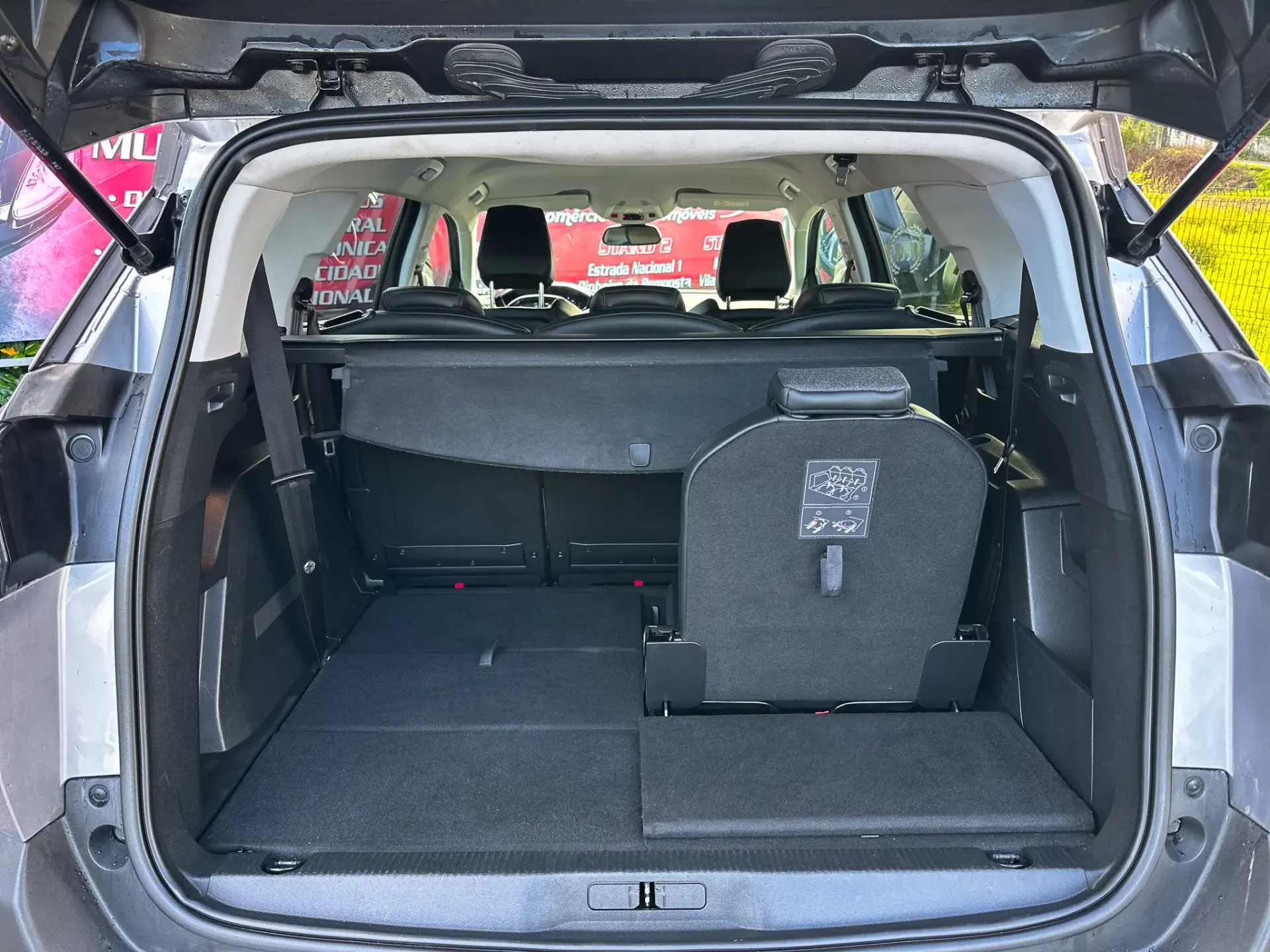 Peugeot 5008 1.5 BlueHDi Active 11
