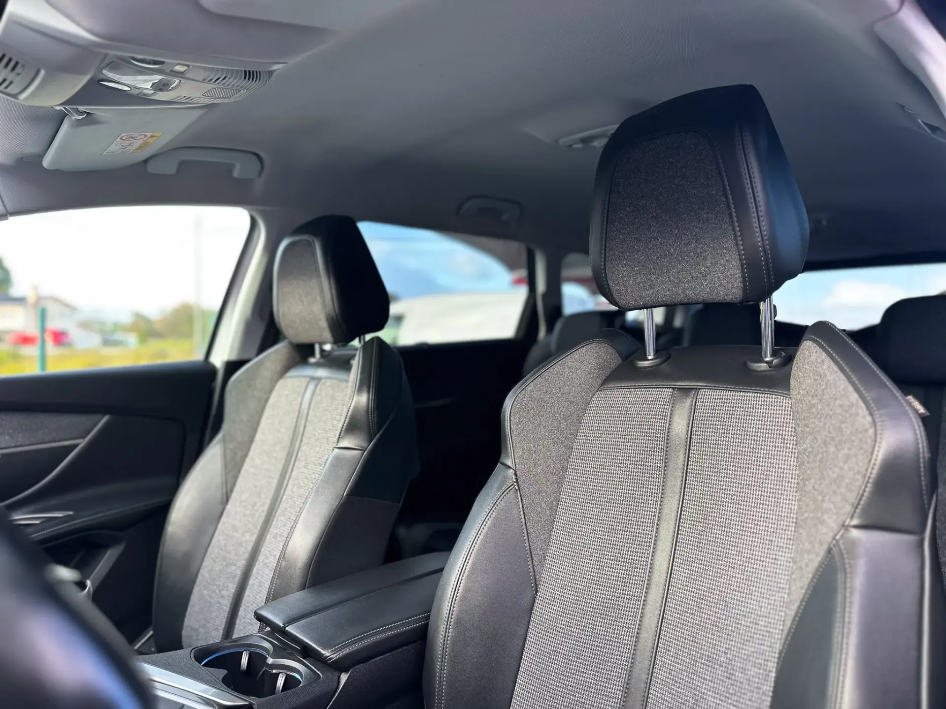 Peugeot 5008 1.5 BlueHDi Active 12