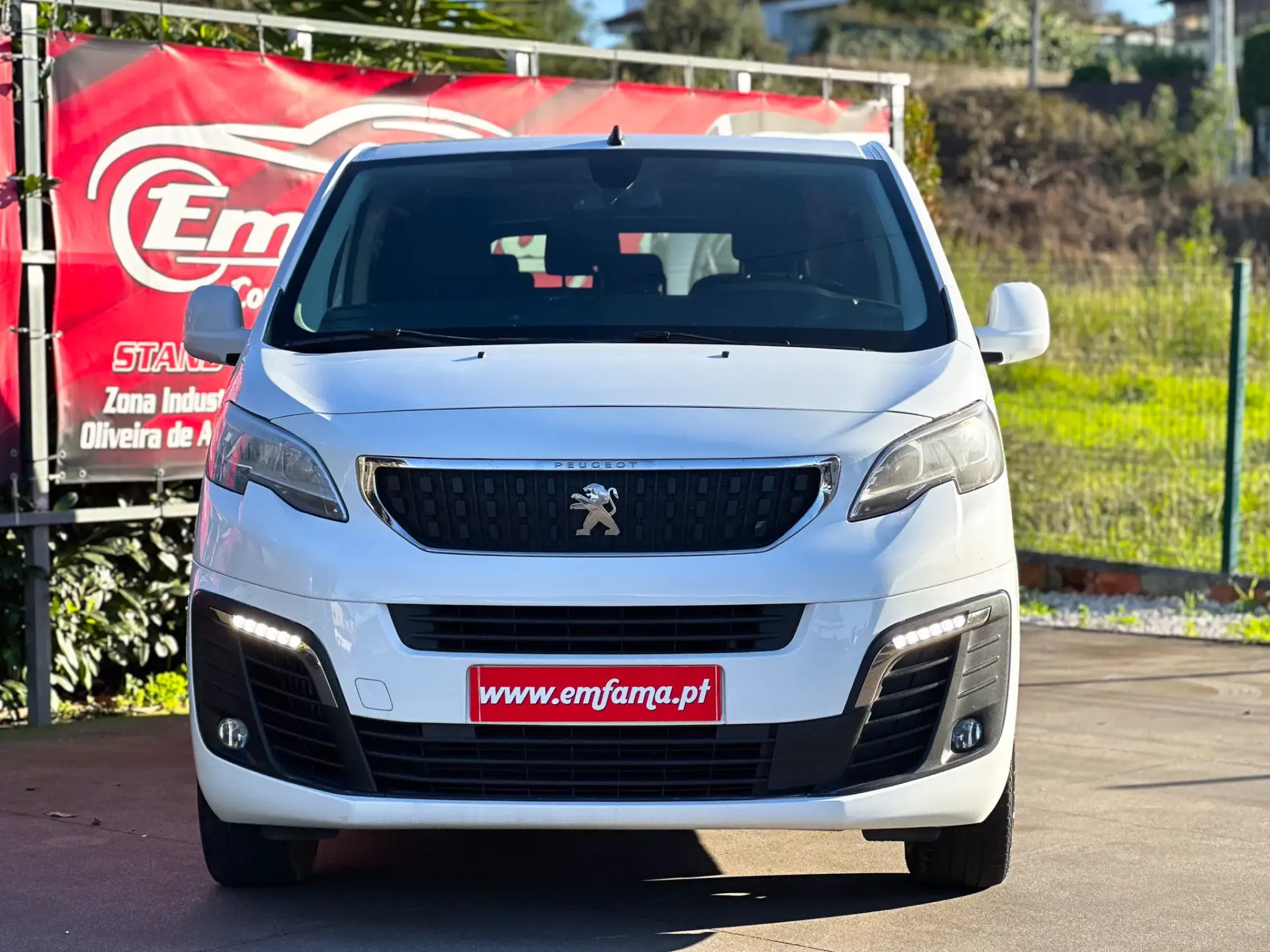 Peugeot Traveller 1.5 BlueHDi L2H1 Standard 5