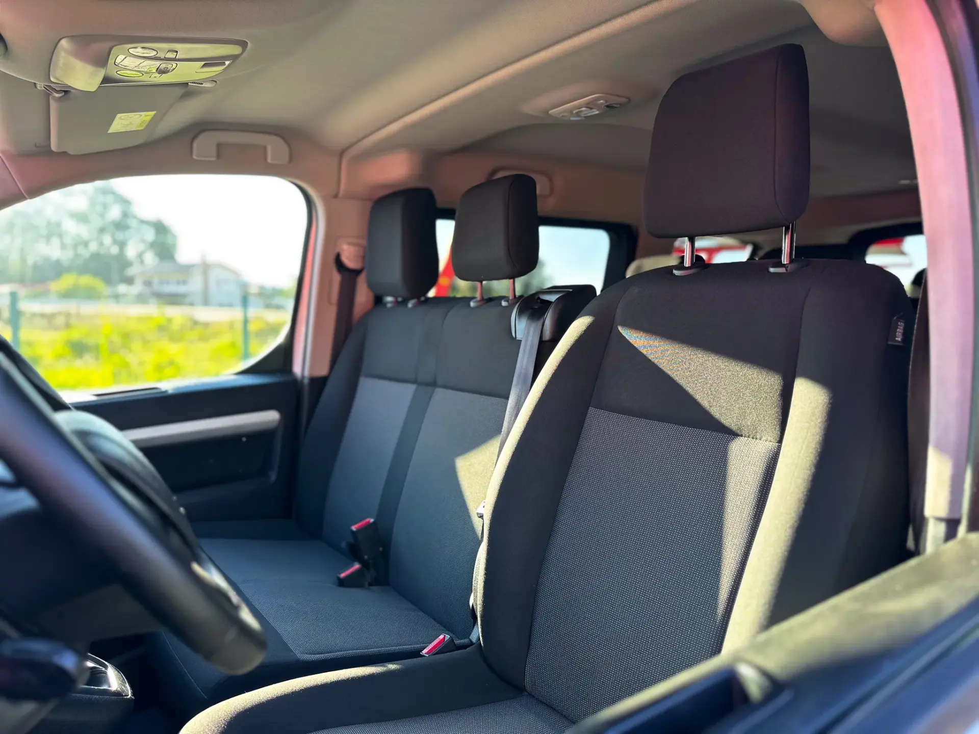 Peugeot Traveller 1.5 BlueHDi L2H1 Standard 14