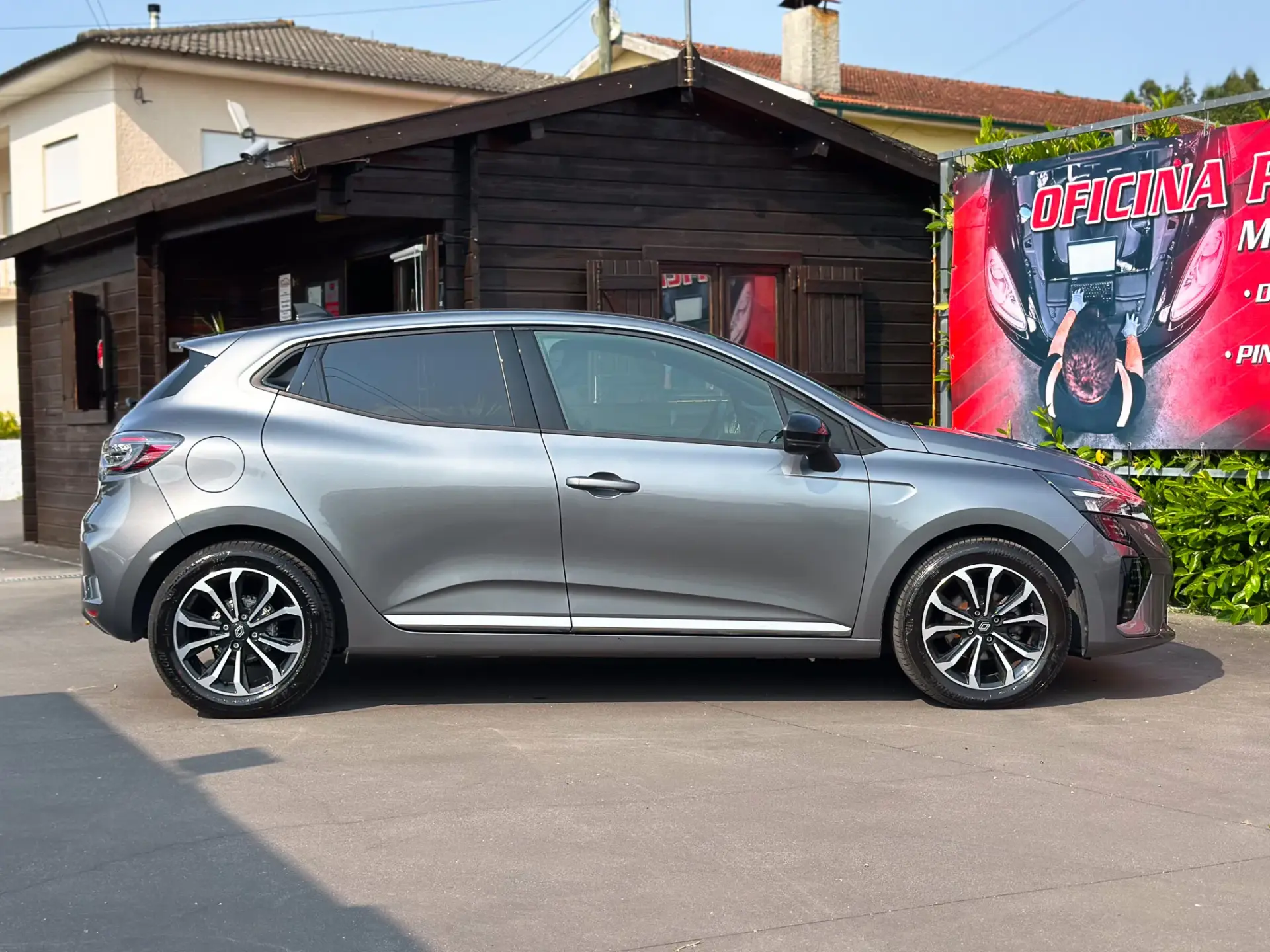 Renault Clio 1.0 LPG Gasolina/gas (GPL) 11