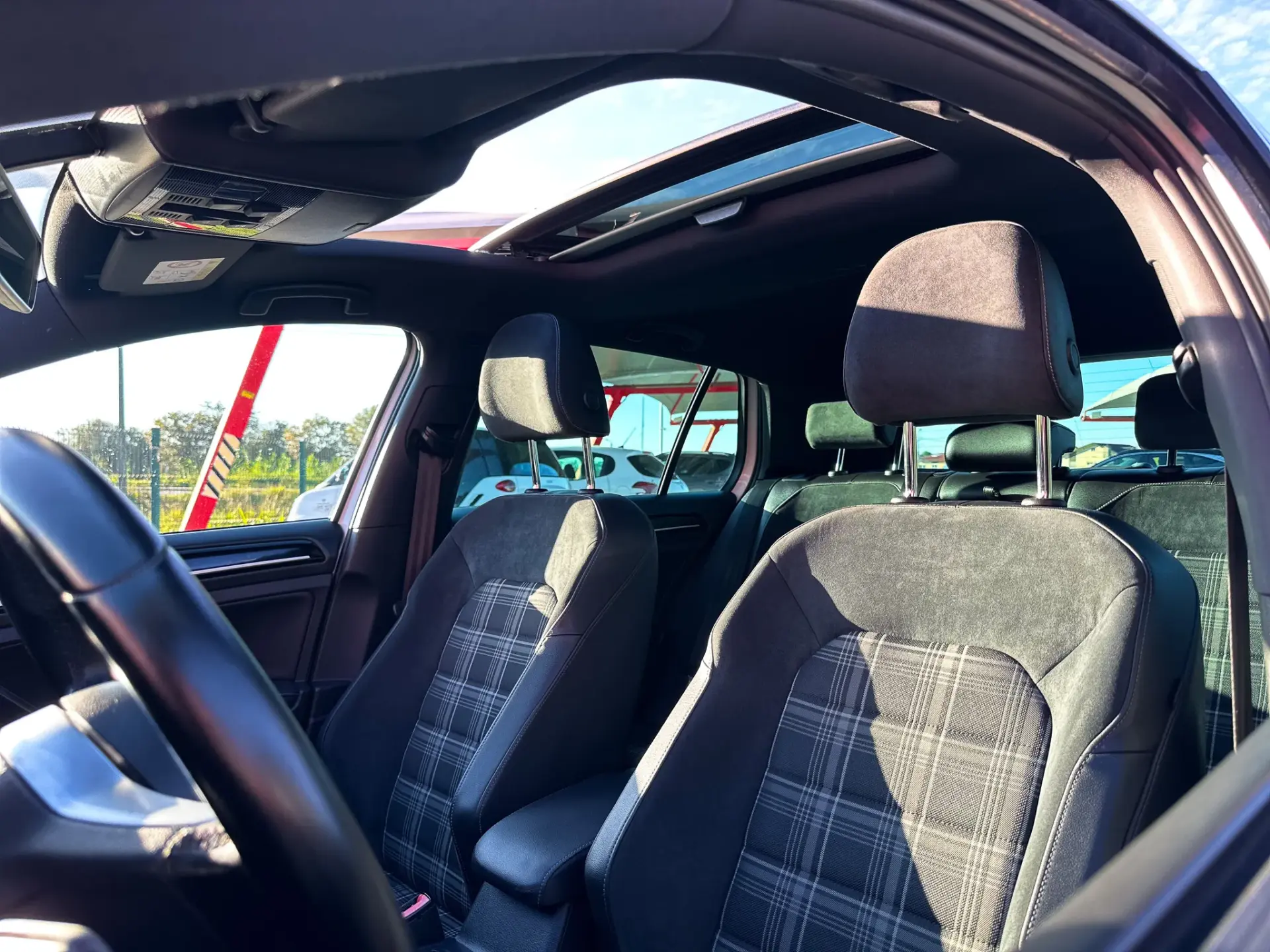 Volkswagen Golf 2.0 TDi GTD 19