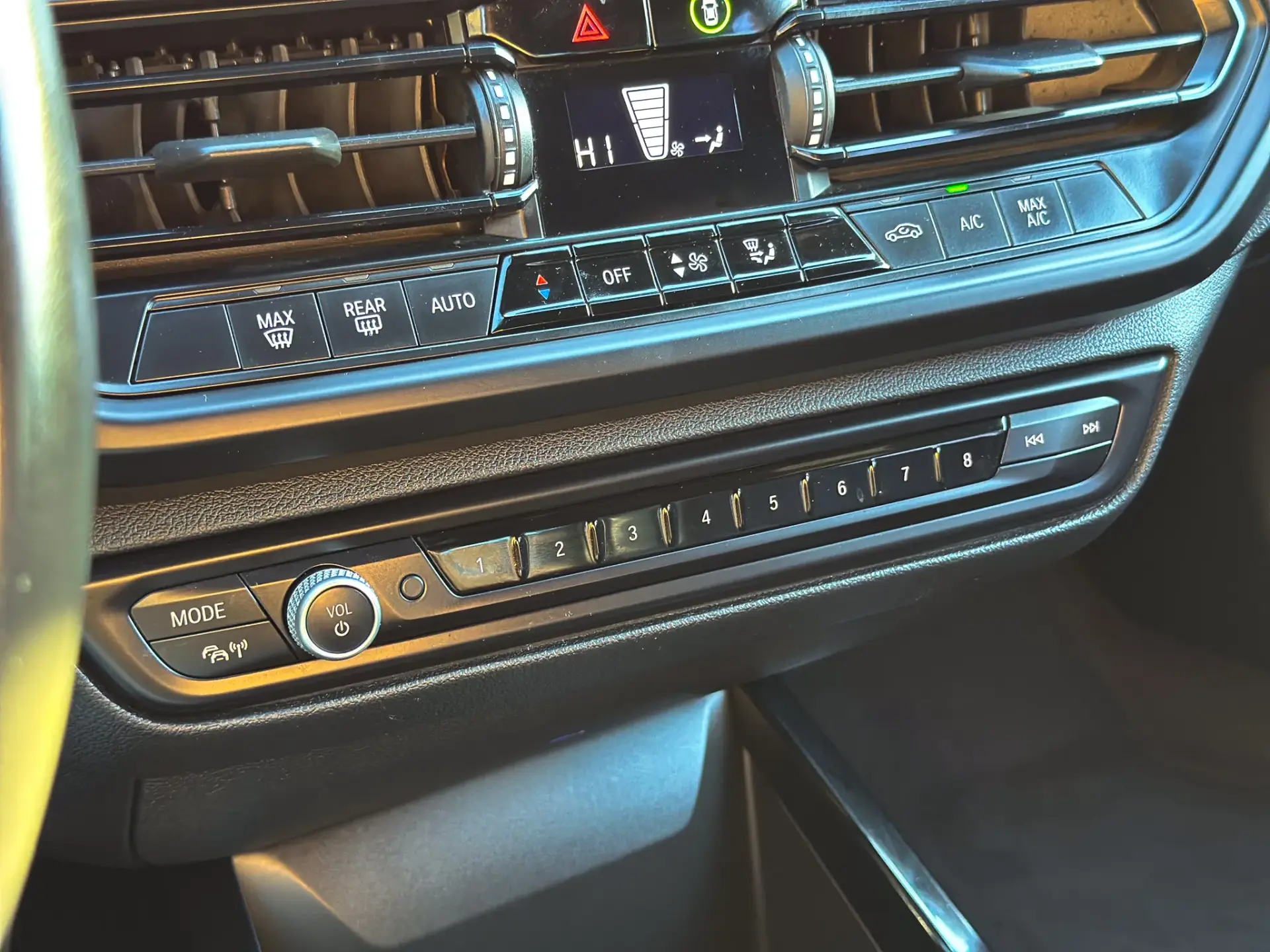 BMW 118 i Pack Desportivo M Auto 19