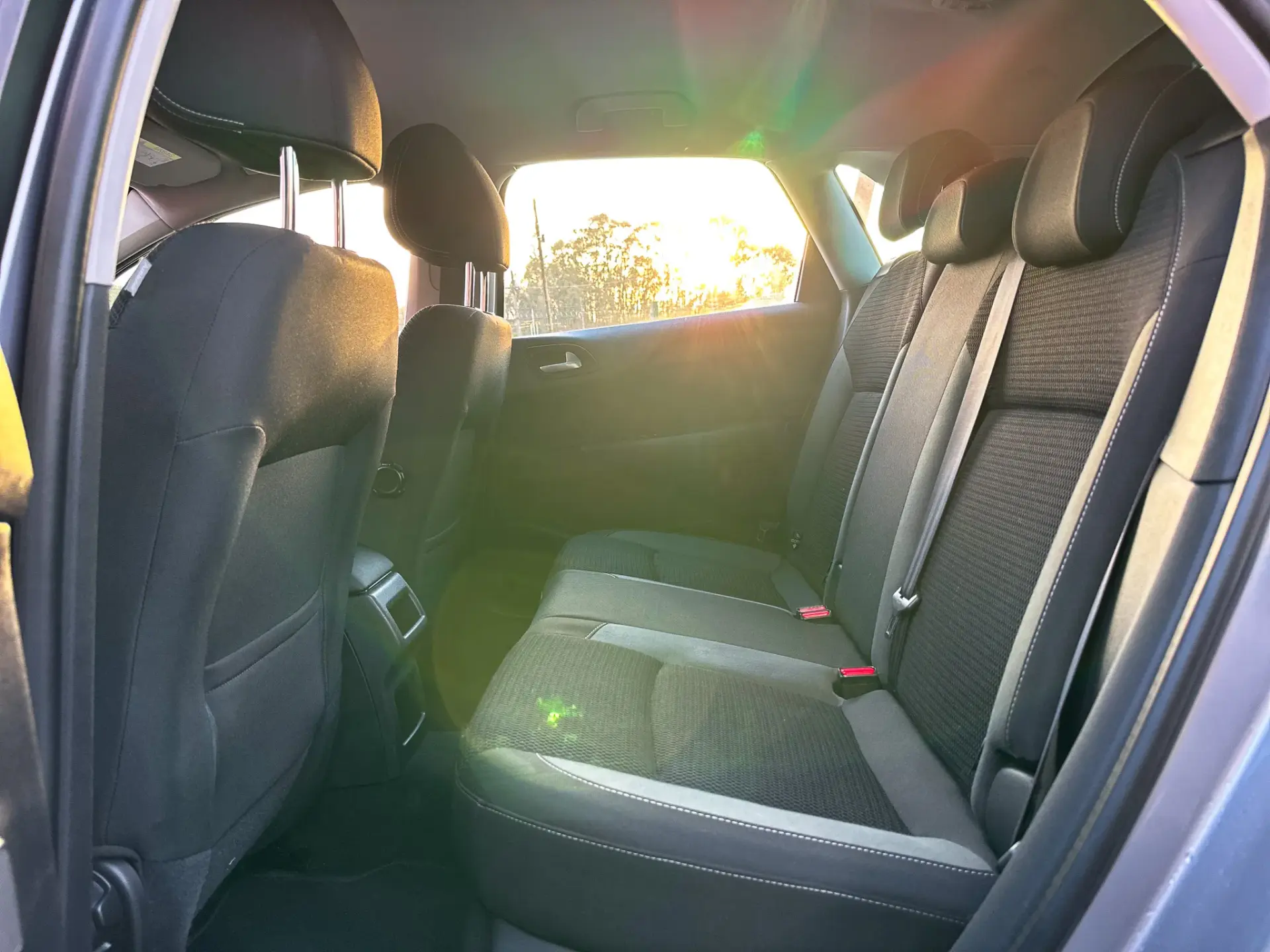 Citroën C4 1.6 BlueHDi Feel EAT6 16