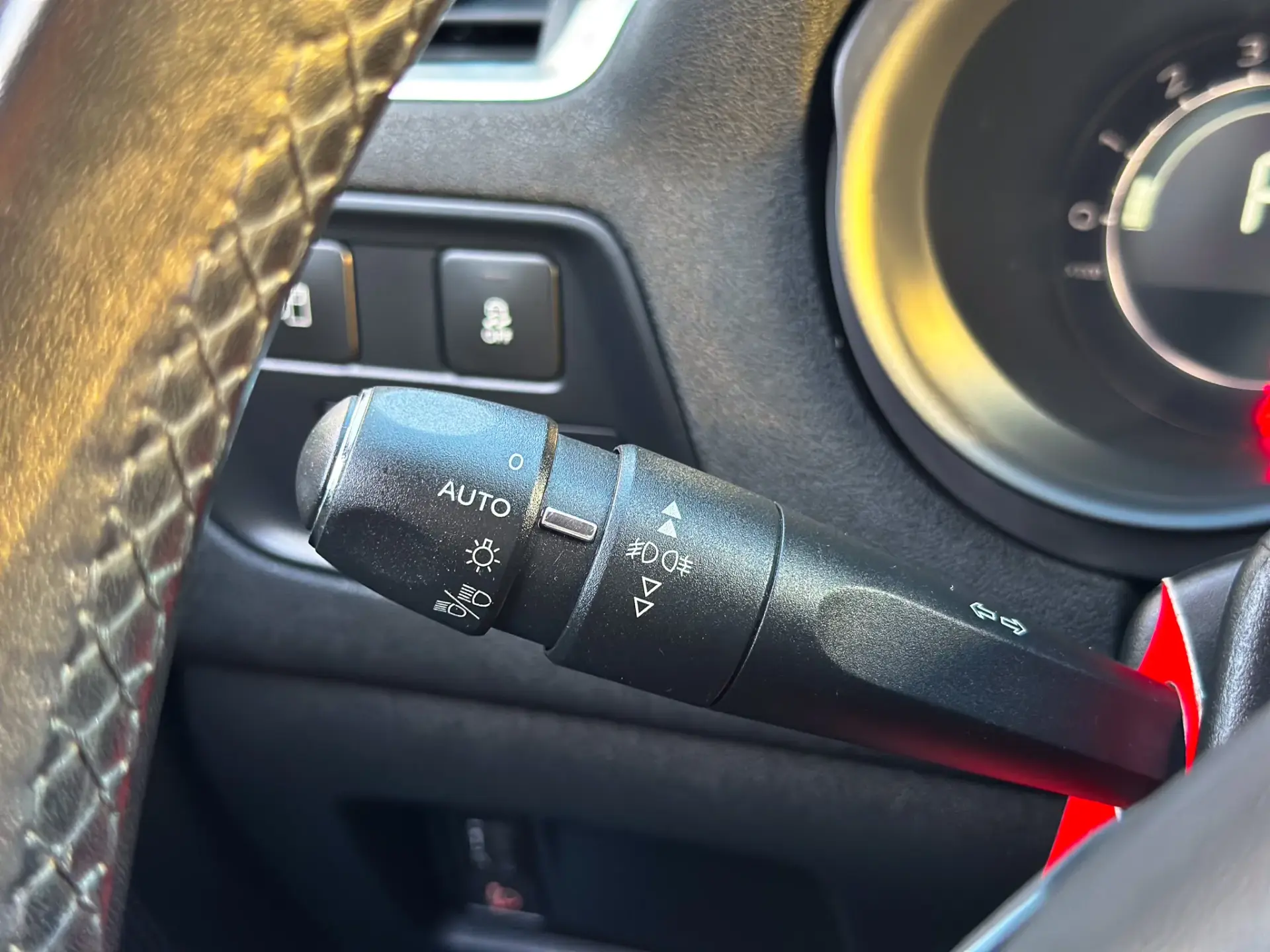 Citroën C4 1.6 BlueHDi Feel EAT6 19