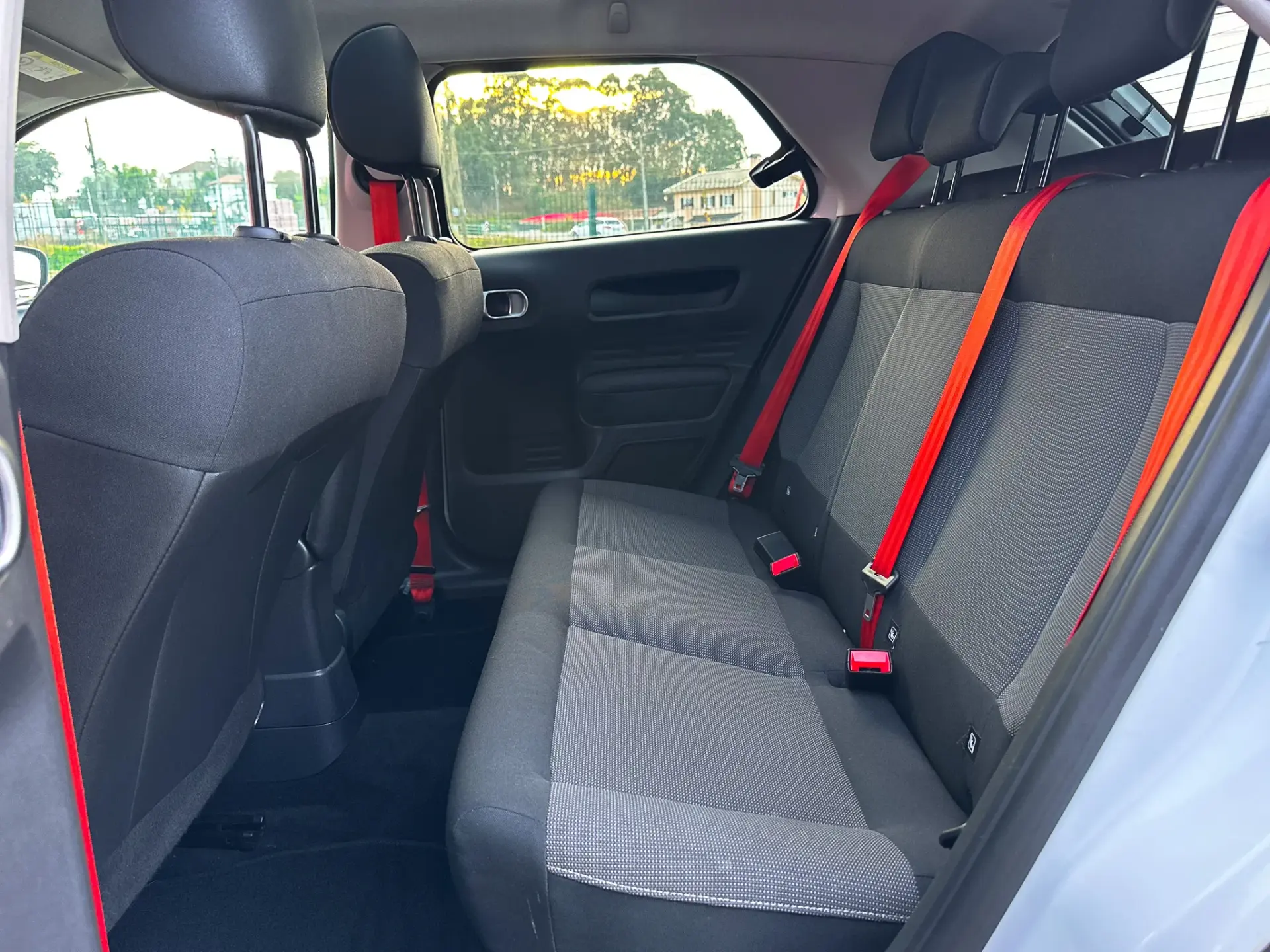 Citroën C4 Cactus 1.6 BlueHDi Rip Curl 14