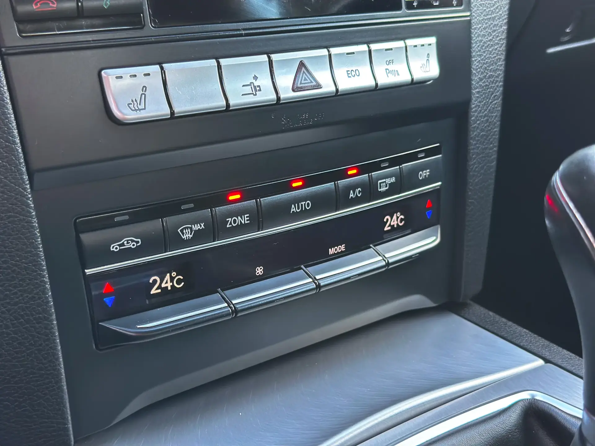 Mercedes-Benz E 220 CDI BlueEfficiency 18