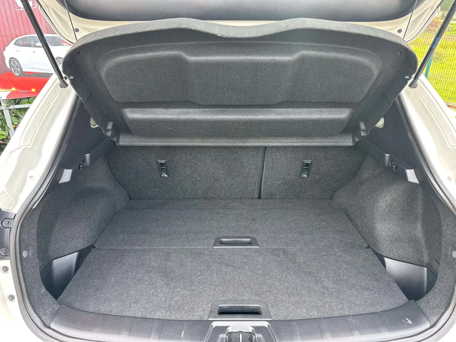 Nissan Qashqai 1.5 dCi 360 13