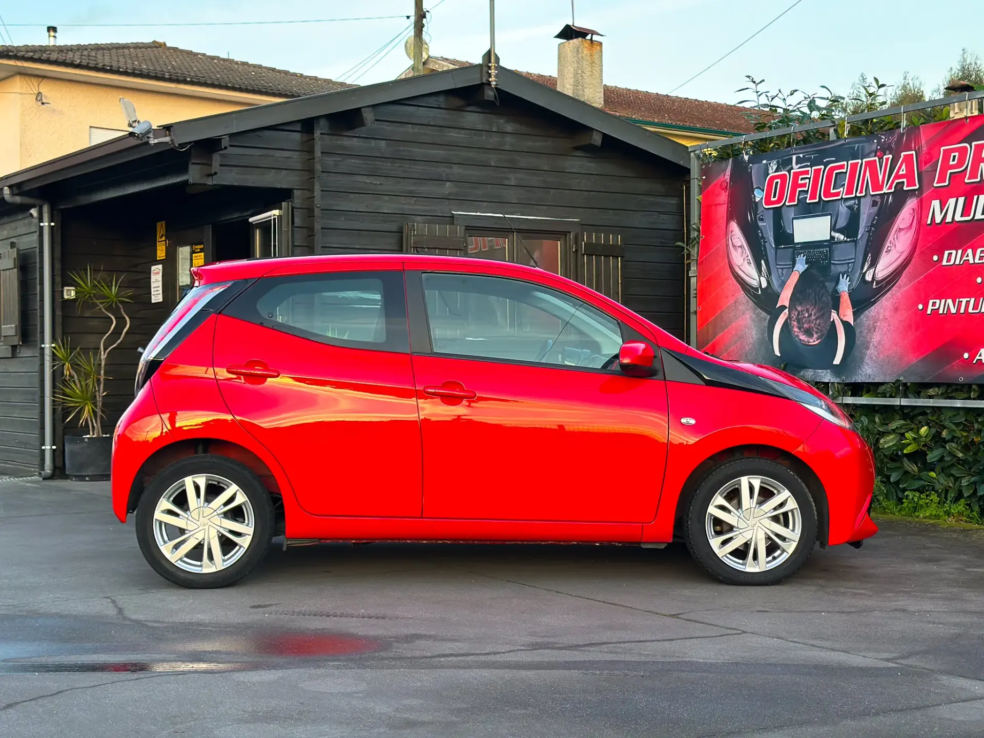 Toyota Aygo 1.0 X-Cite 11