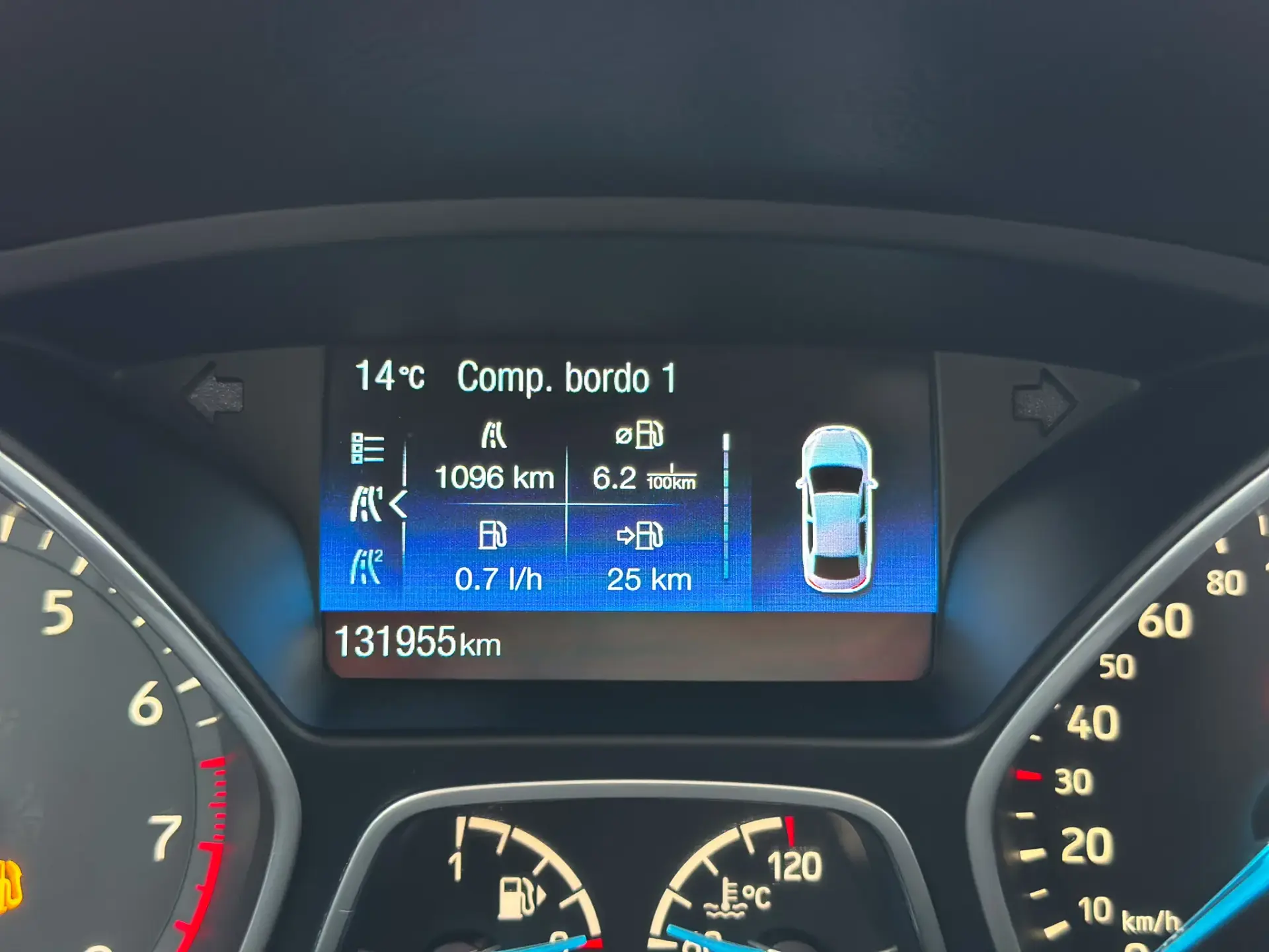 Ford Focus 1.0 EcoBoost Active 21