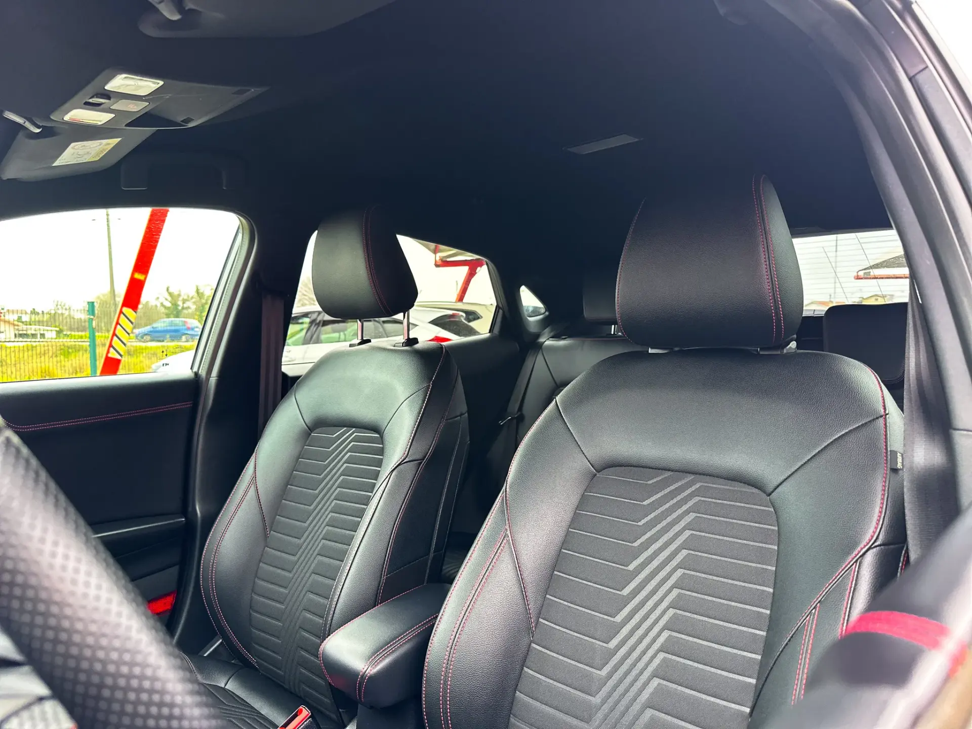 Ford Puma 1.0 EcoBoost MHEV ST-Line 14