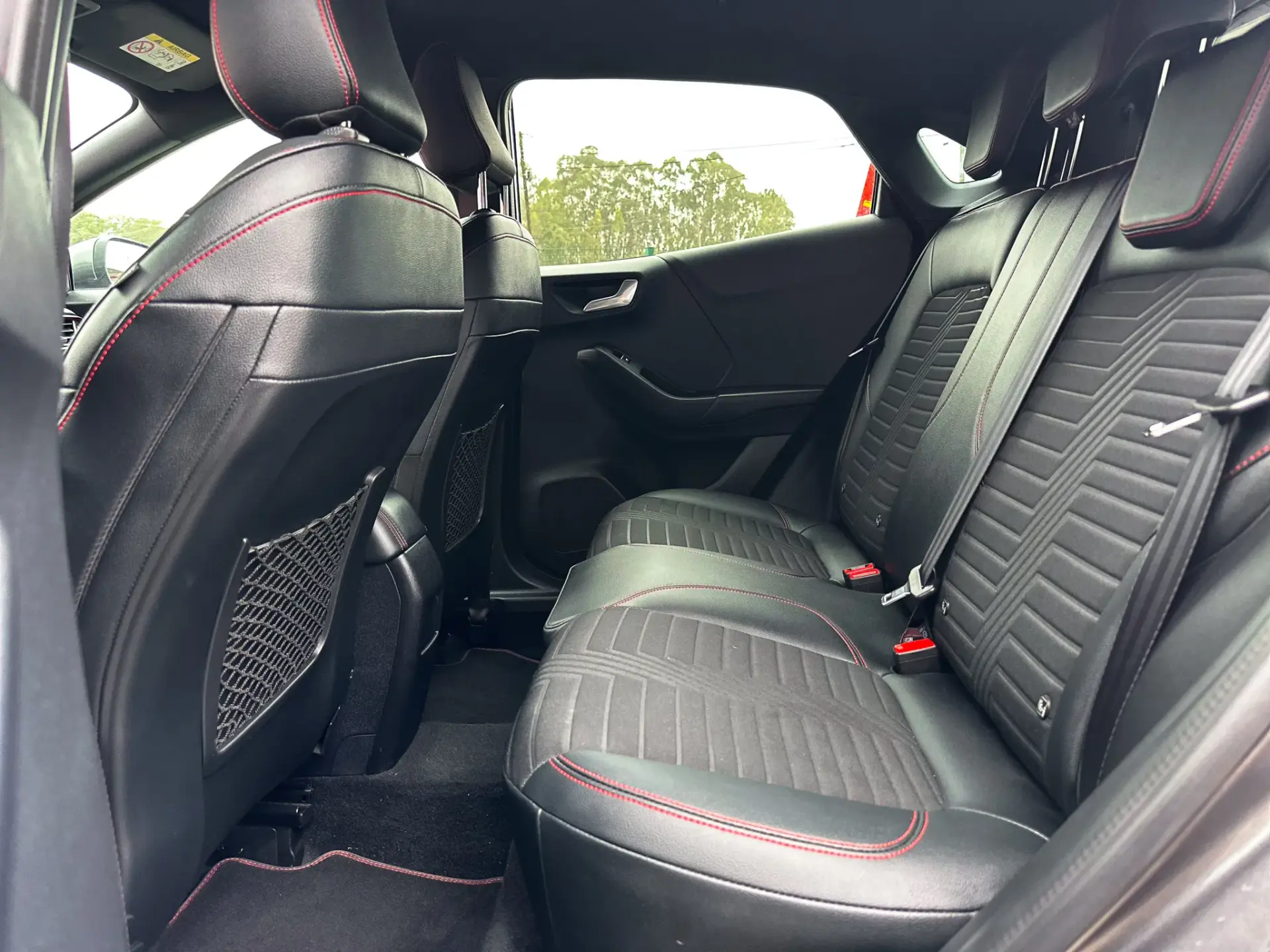 Ford Puma 1.0 EcoBoost MHEV ST-Line 15