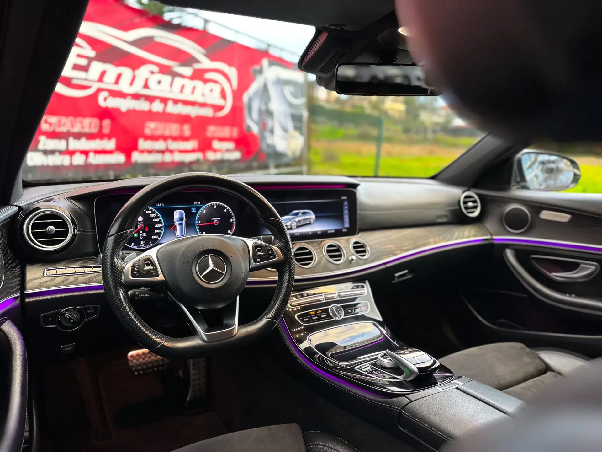 Mercedes-Benz E 220 d AMG Line 15