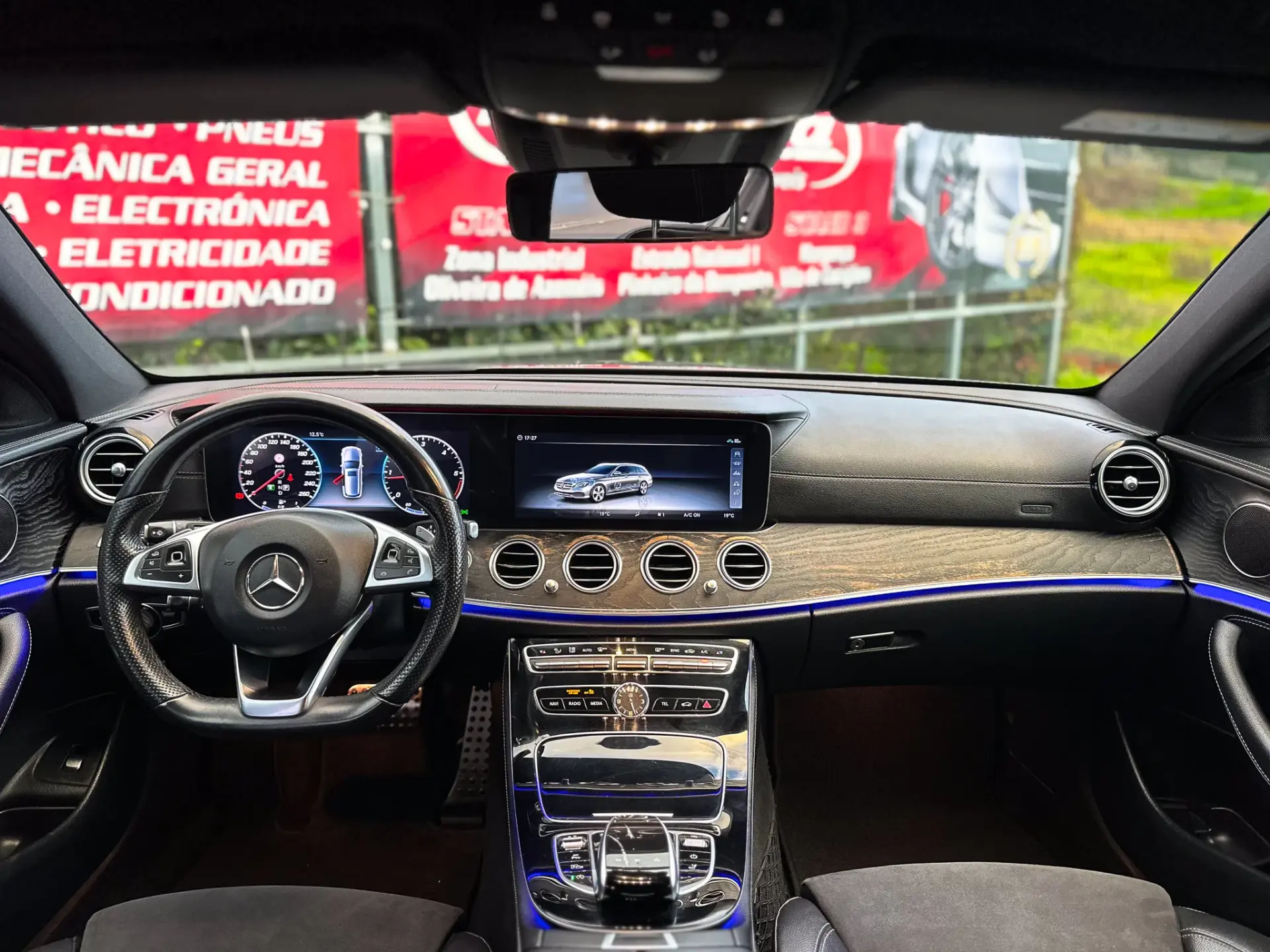 Mercedes-Benz E 220 d AMG Line 20