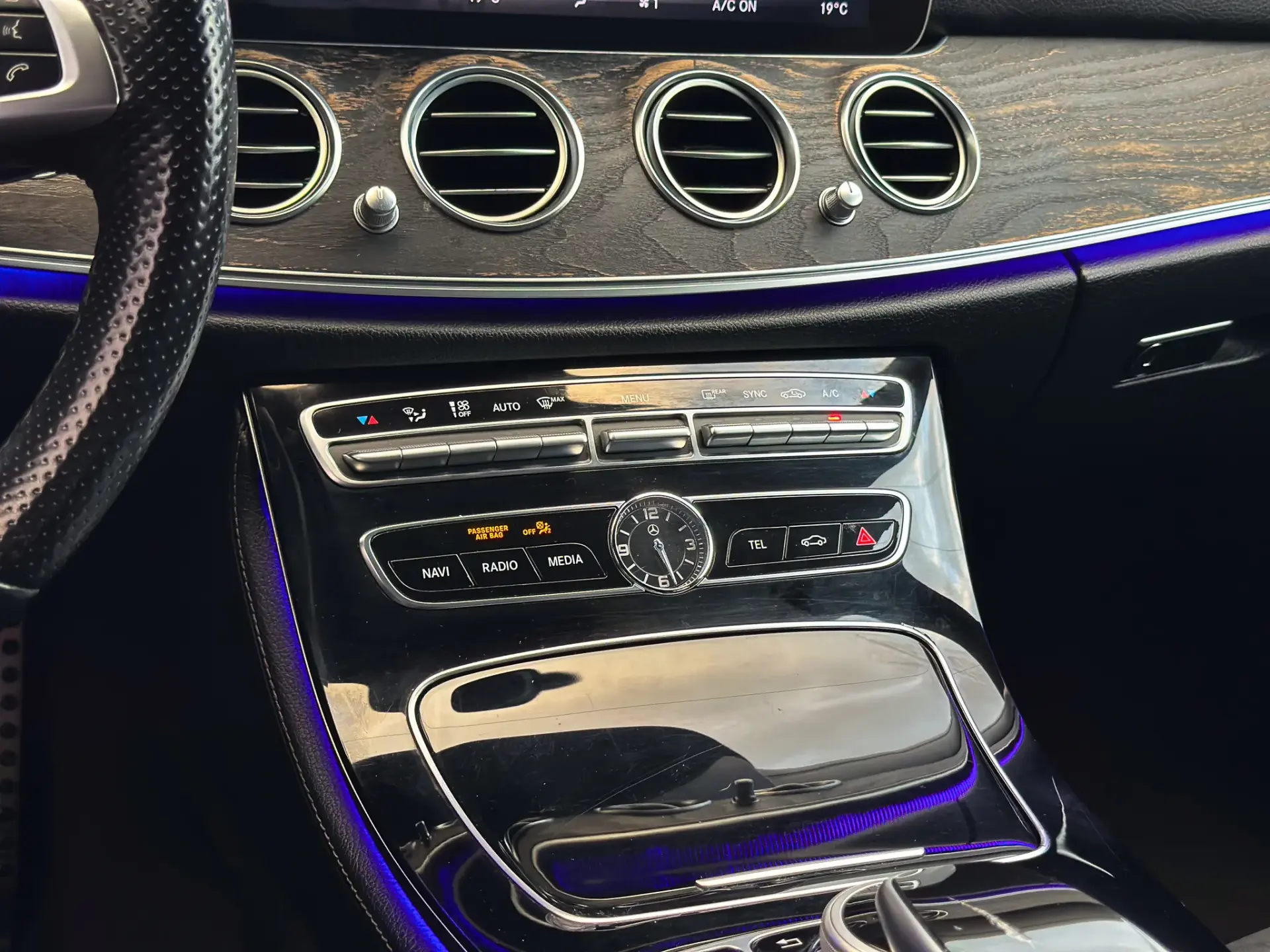 Mercedes-Benz E 220 d AMG Line 23