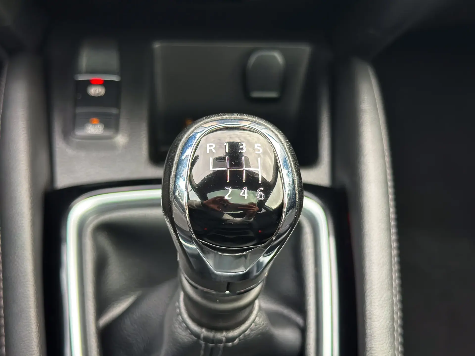 Nissan Qashqai 1.2 DIG-T 360 15