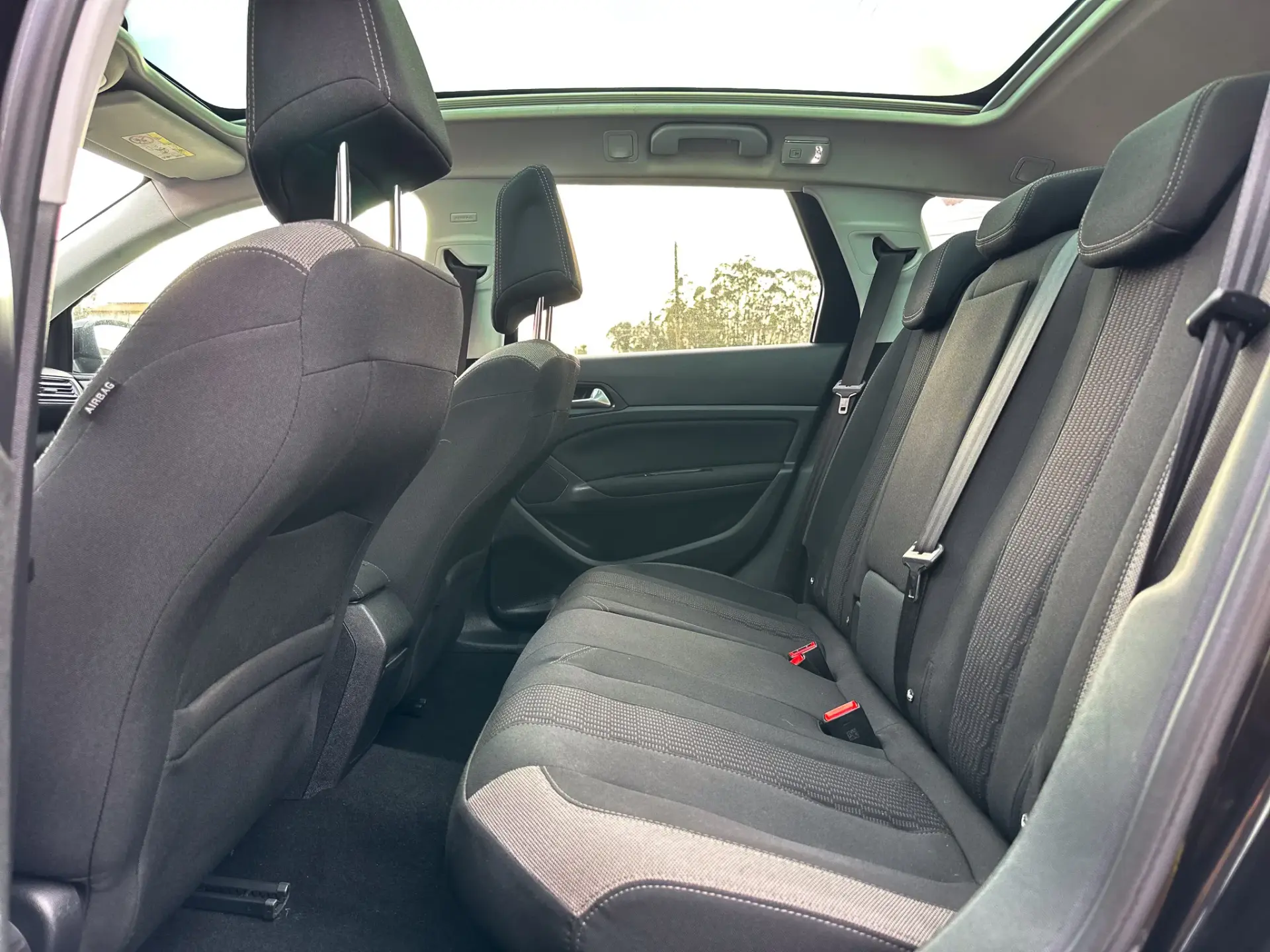 Peugeot 308 SW 1.6 BlueHDi Active J17 15