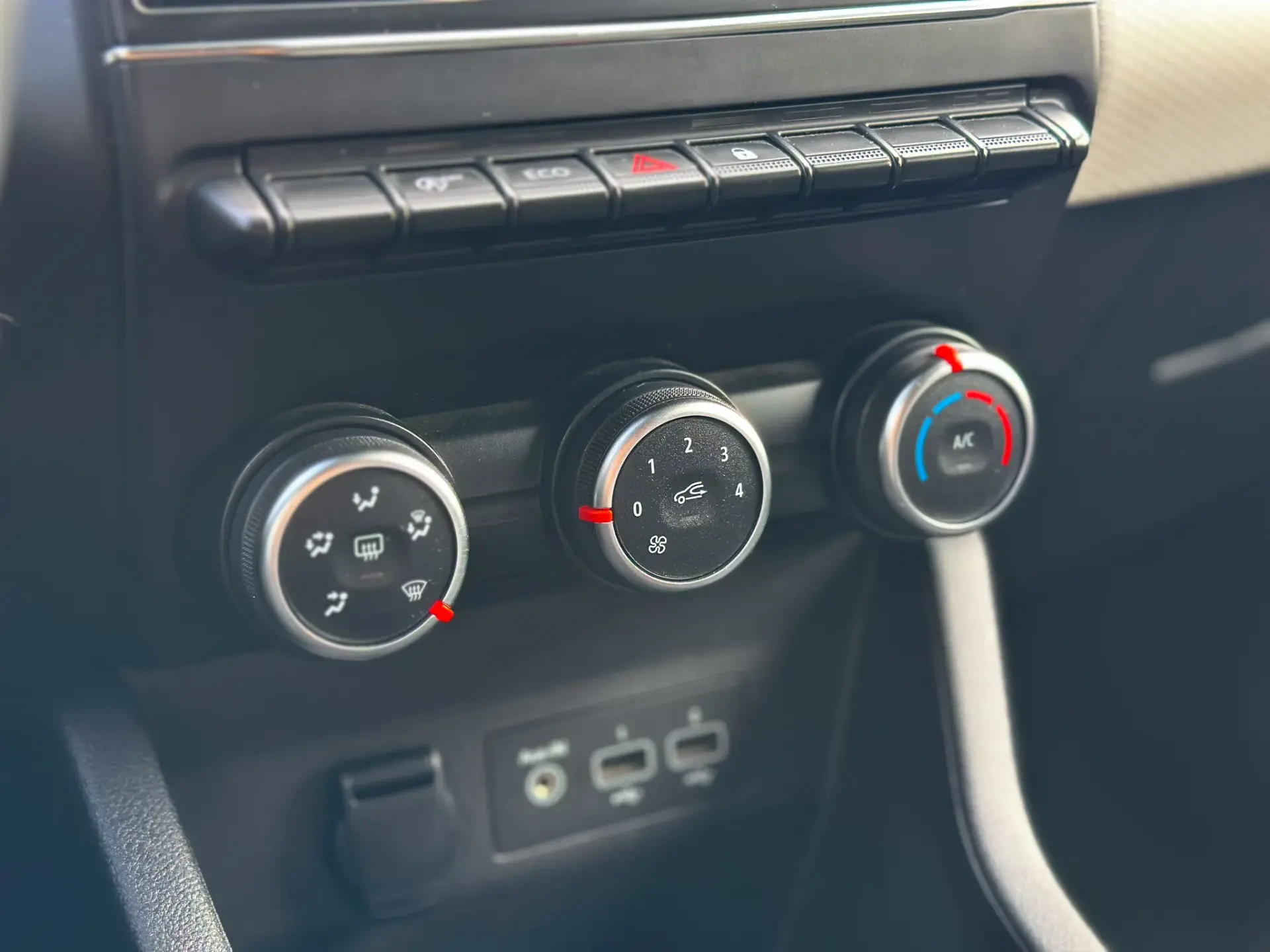 Renault Clio 1.0 LPG Gasolina/gas (GPL) 18