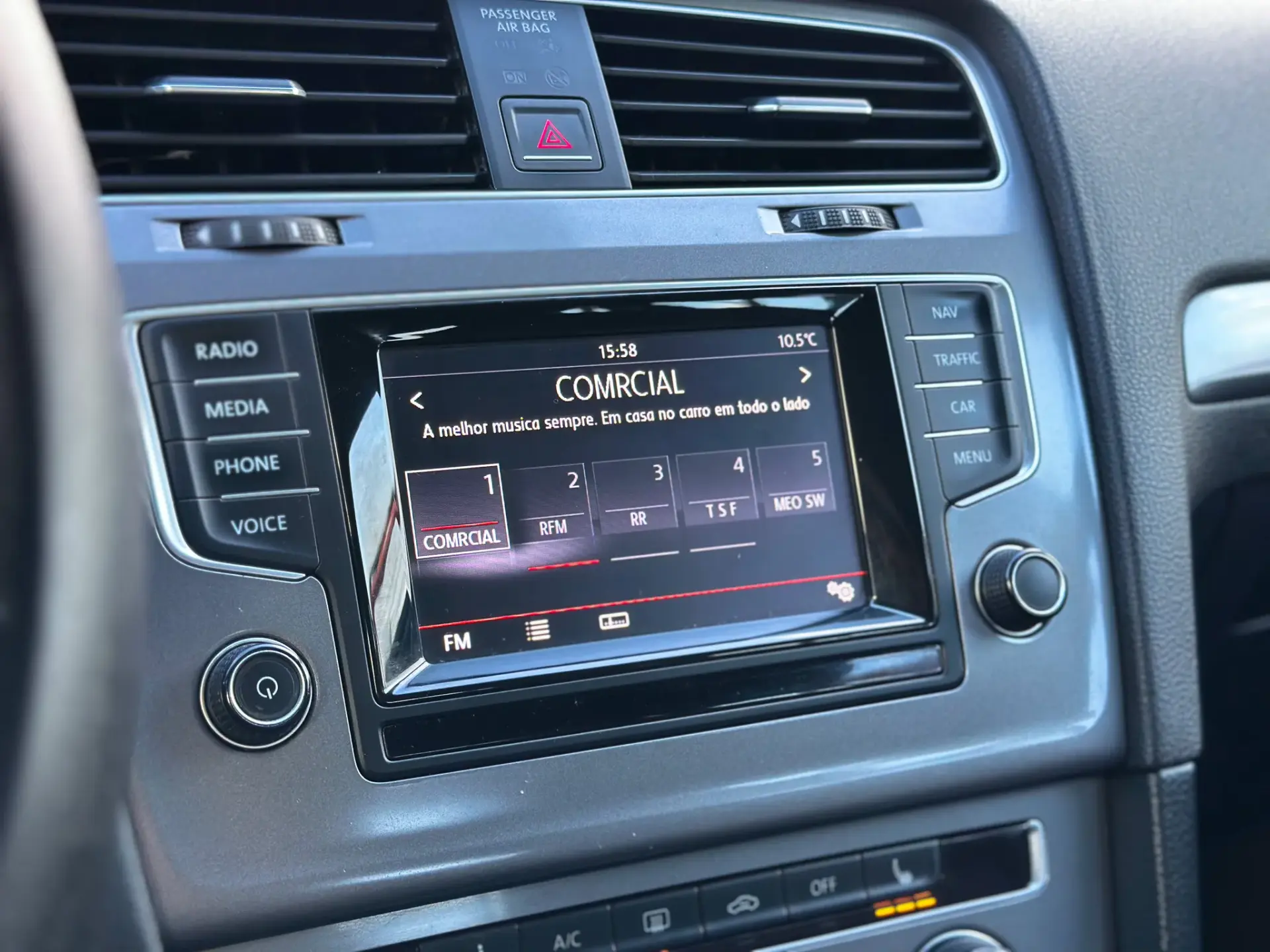 Volkswagen Golf Variant 1.6 TDi BlueMotion Confortline 17