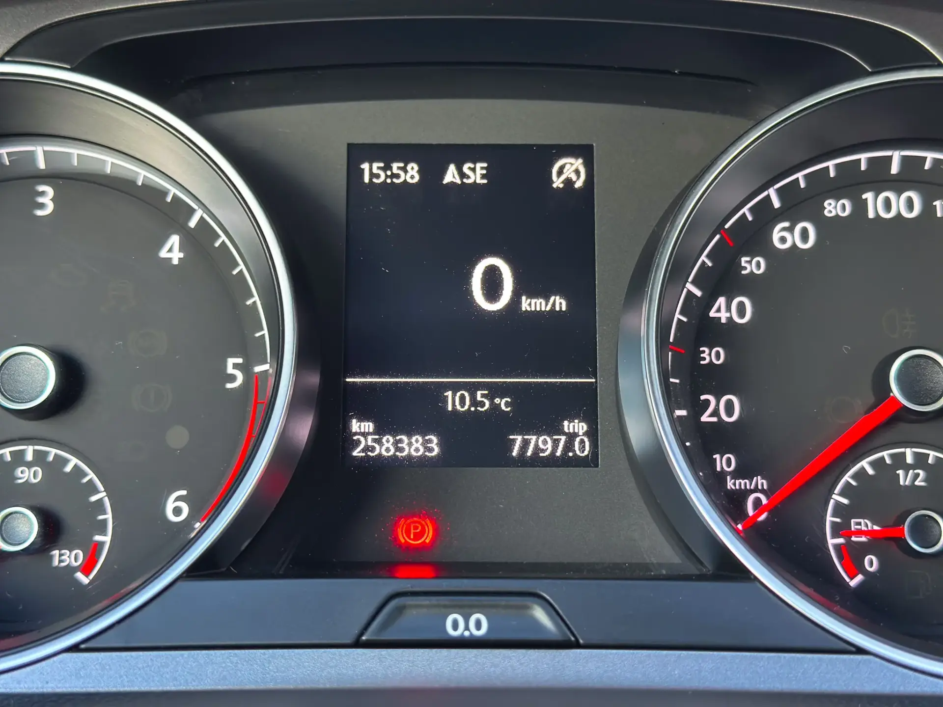 Volkswagen Golf Variant 1.6 TDi BlueMotion Confortline 19