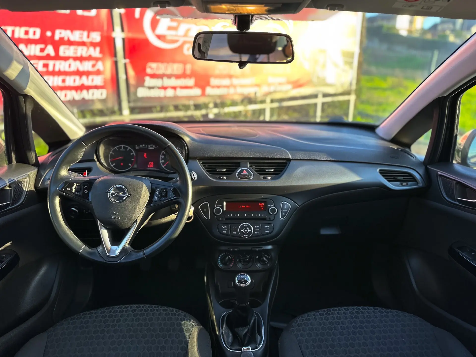 Opel Corsa 1.2 Enjoy 12