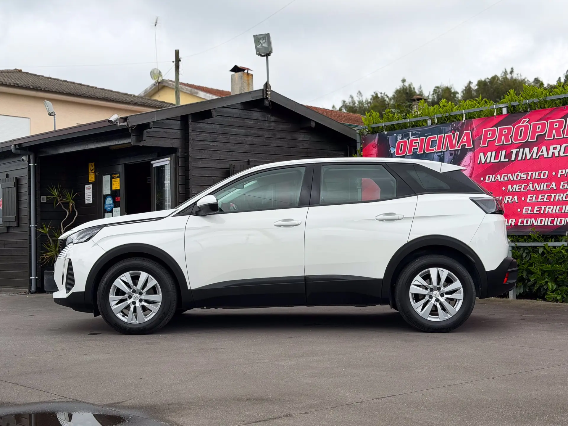 Peugeot 3008 BlueHDi 130 Stop & Start EAT8 Active Pack 7