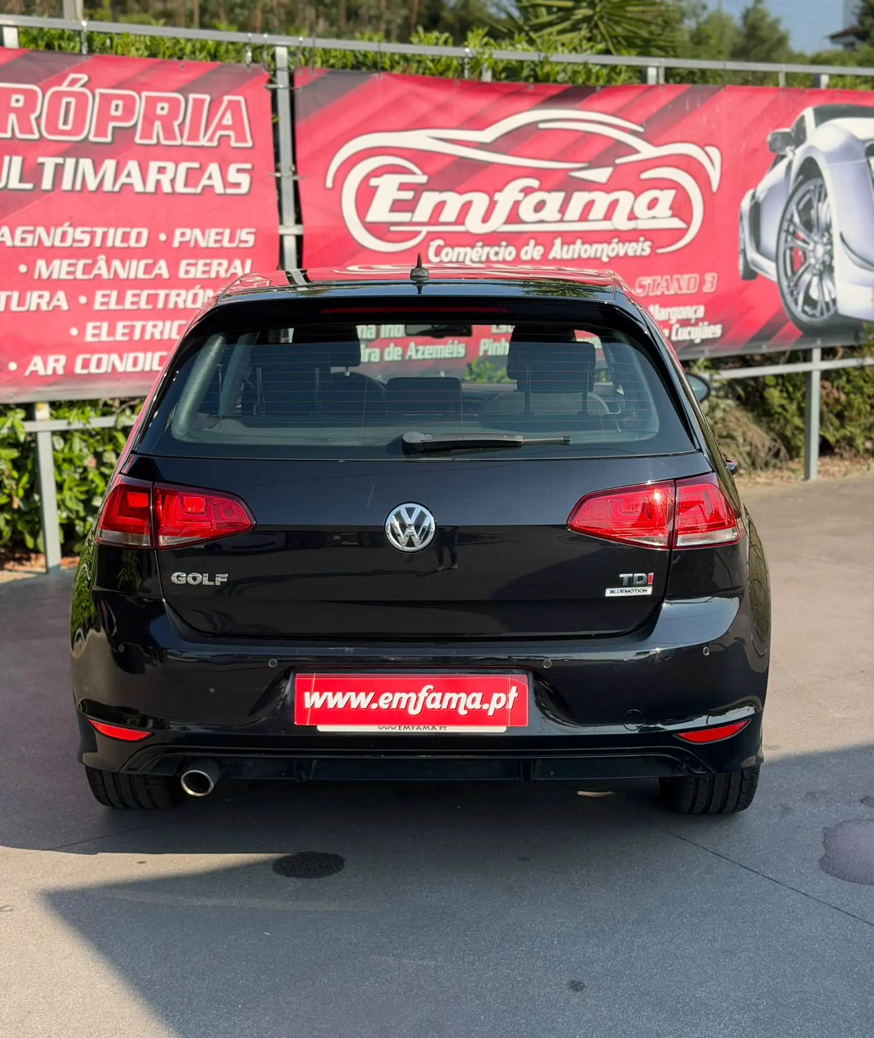 Volkswagen Golf 1.6 TDi R-Line 13