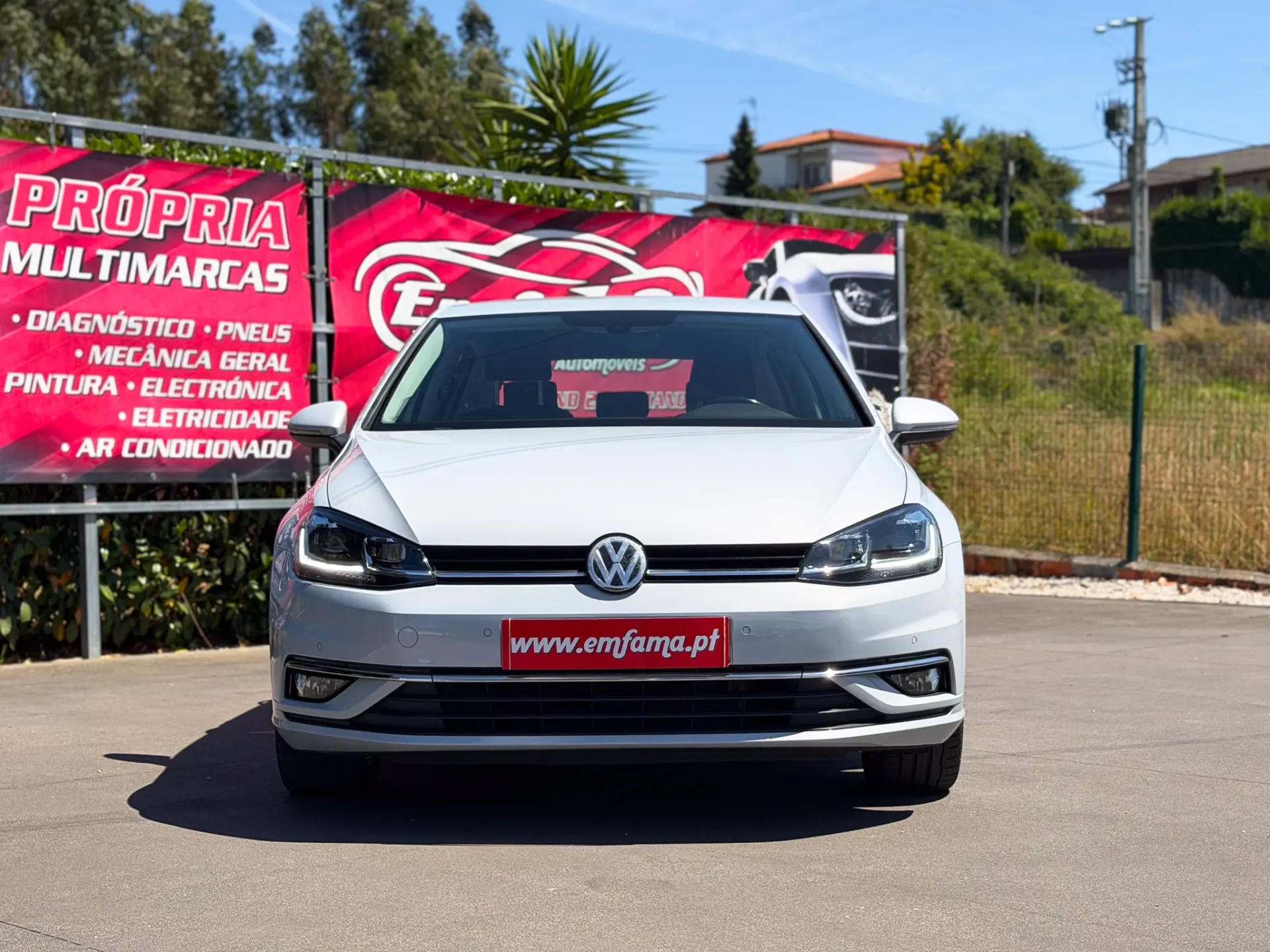 Volkswagen Golf 1.6 TDI Confortline 4