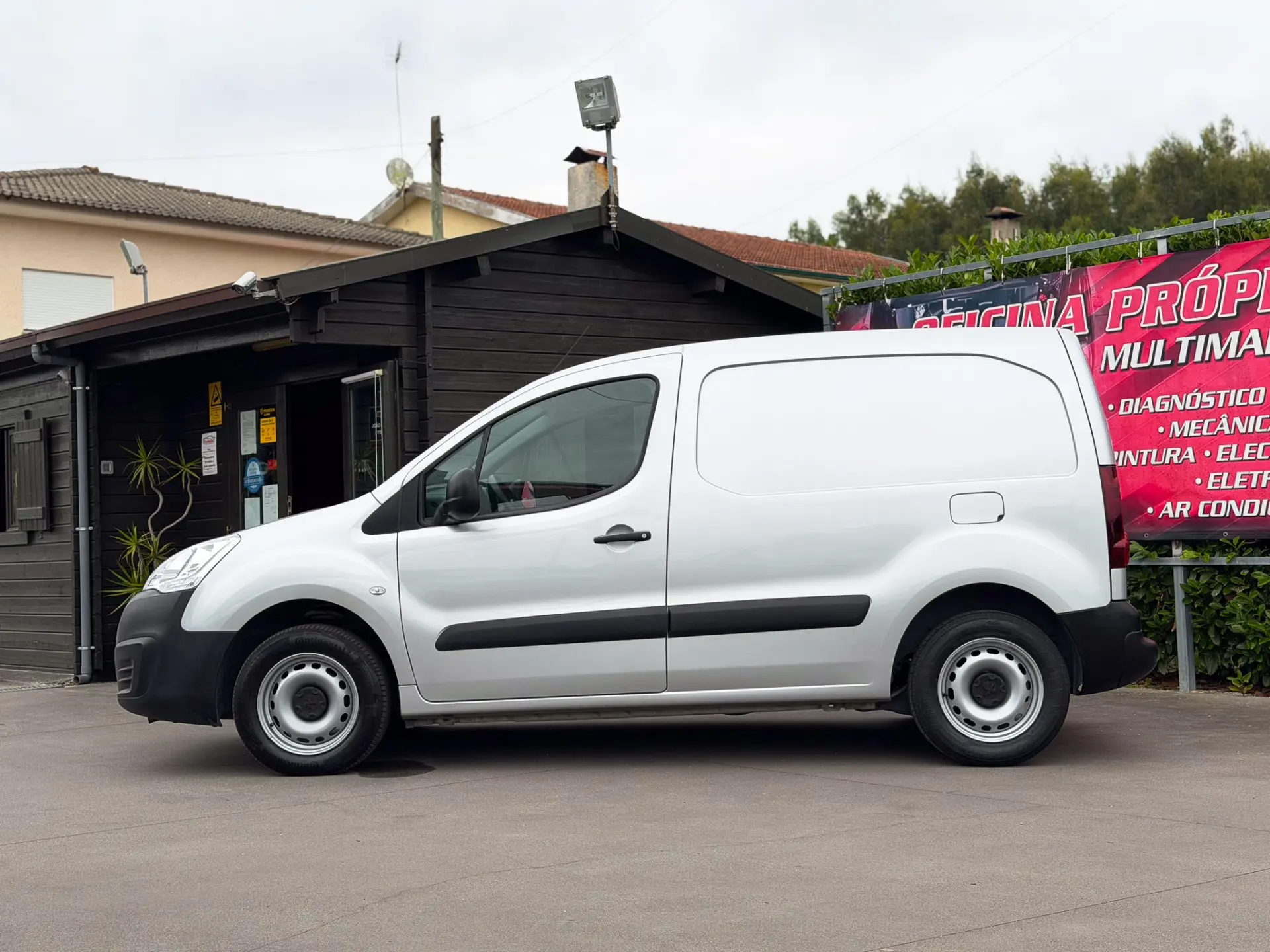 Peugeot Partner 1.6 BlueHDi Confort 7