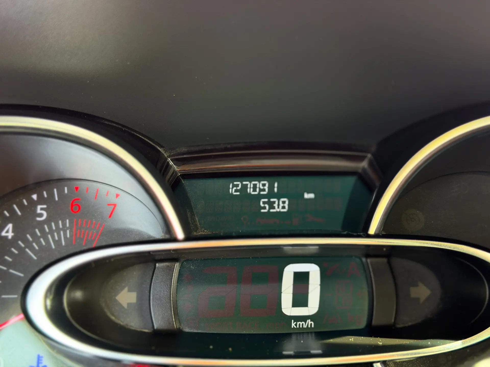 Renault Clio 0.9 TCe Limited 18