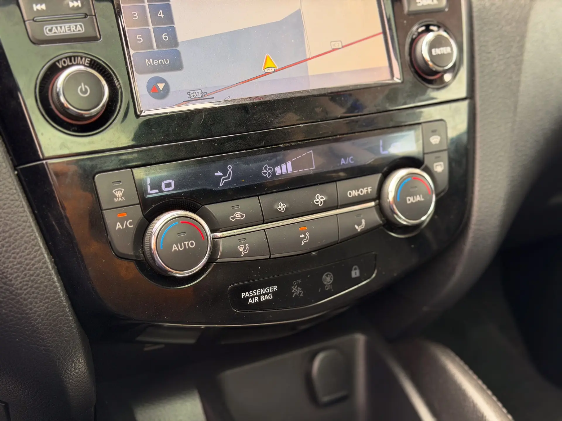 Nissan Qashqai 1.5 dCi Acenta Connect 21