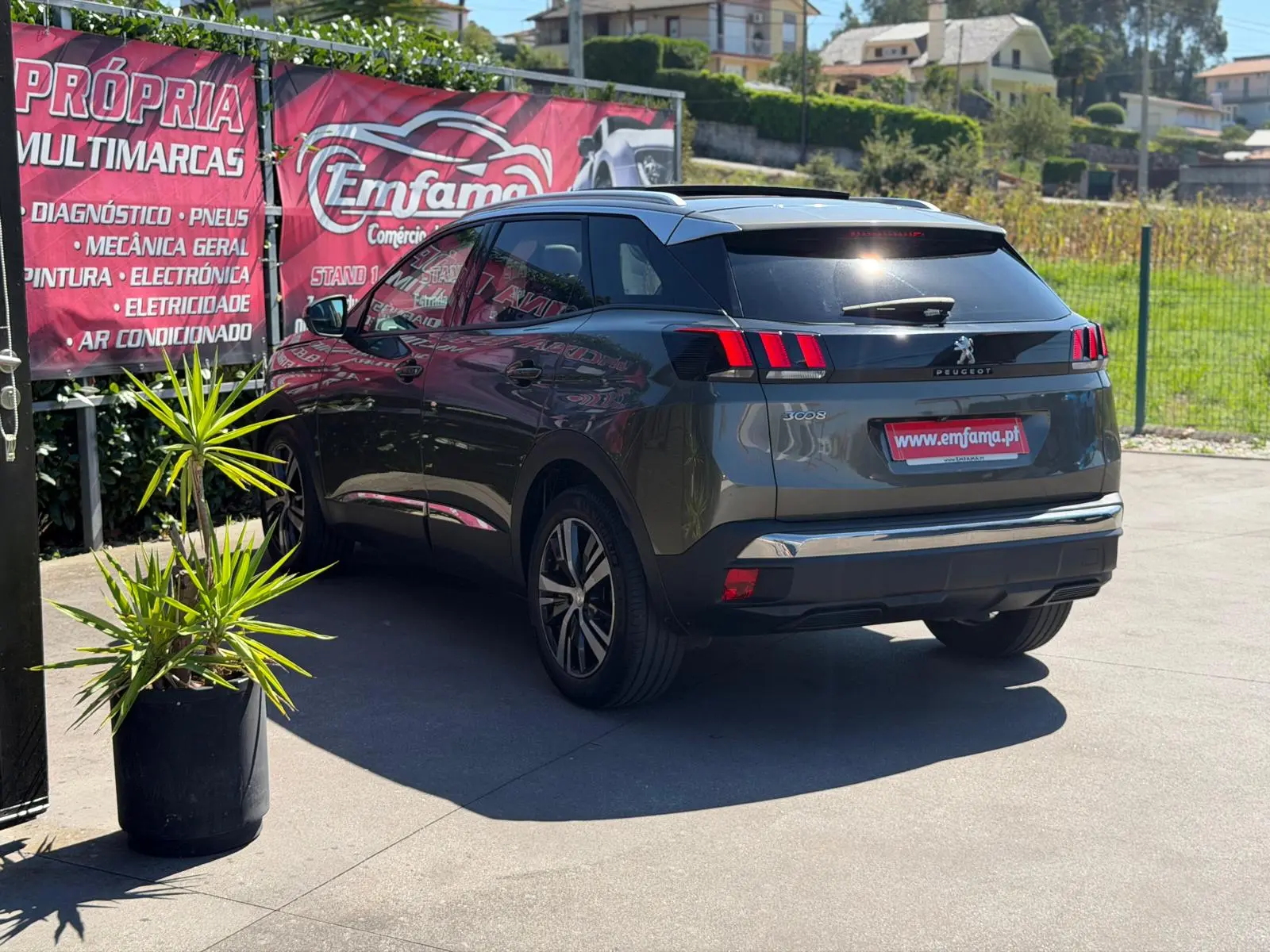 Peugeot 3008 1.6 BlueHDi Allure EAT6 J18 18