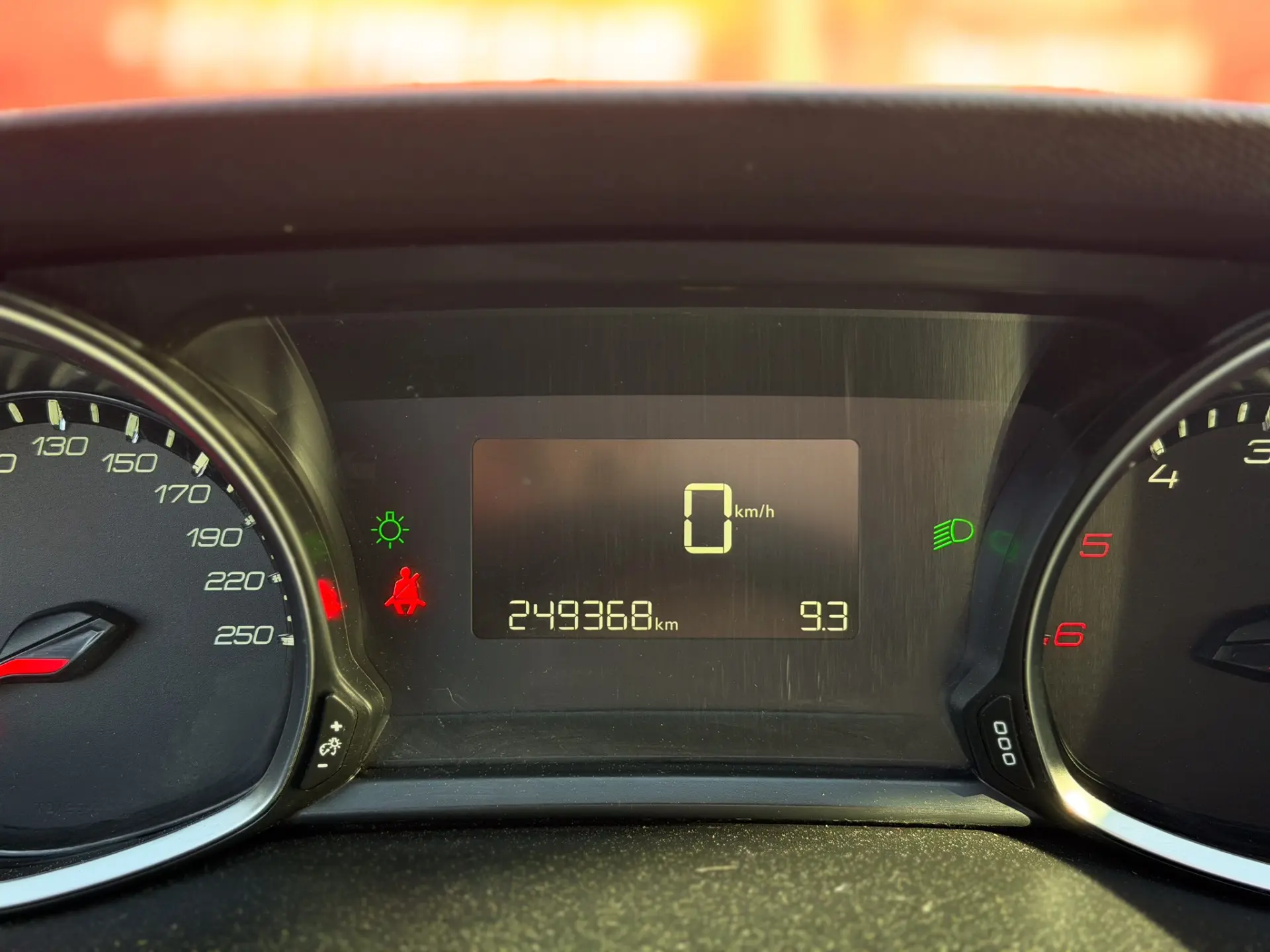 Peugeot 308 SW 1.5 BlueHDi Style 18