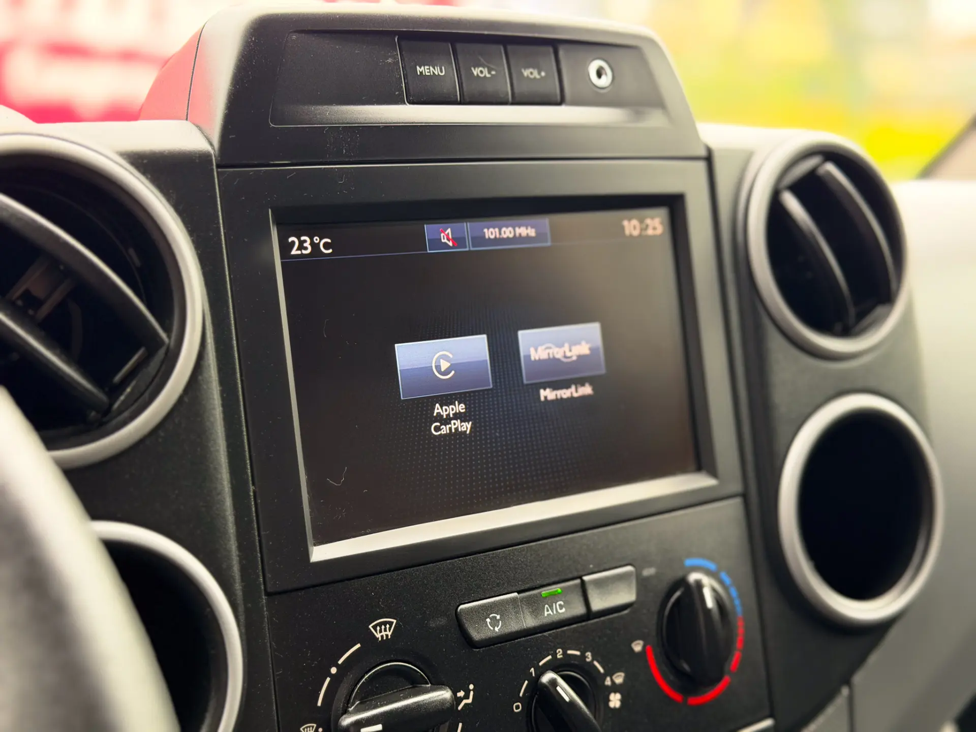 Peugeot Partner 1.6 BlueHDi Confort 18