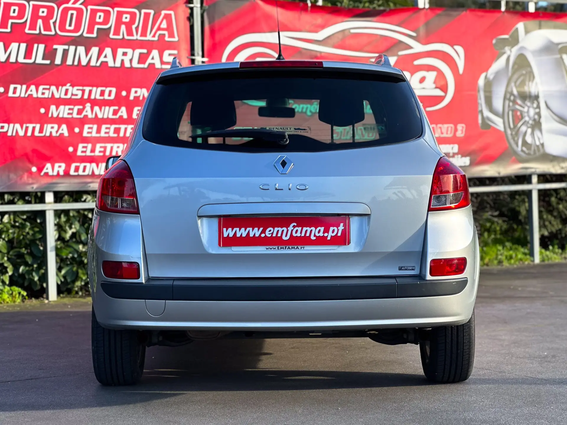 Renault Clio 1.2 16V Confort 7