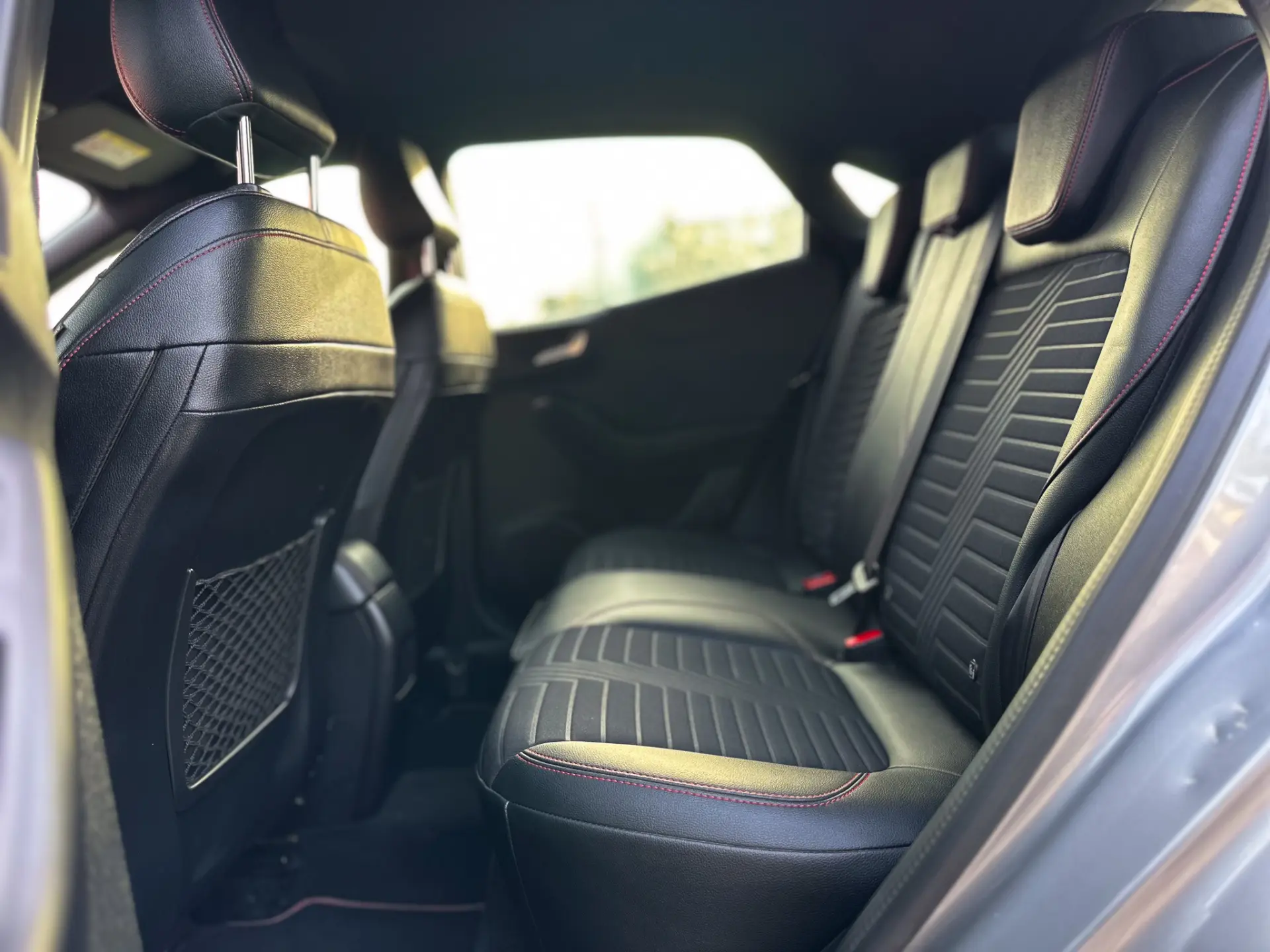 Ford Puma 1.0 EcoBoost MHEV ST-Line 15