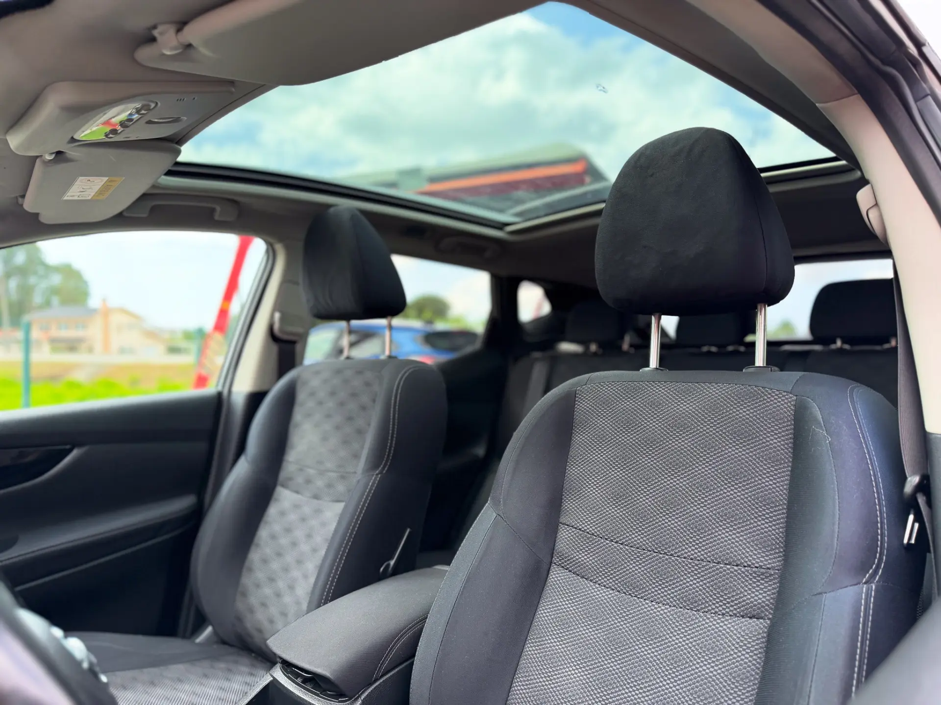 Nissan Qashqai 1.5 dCi Acenta Connect 13