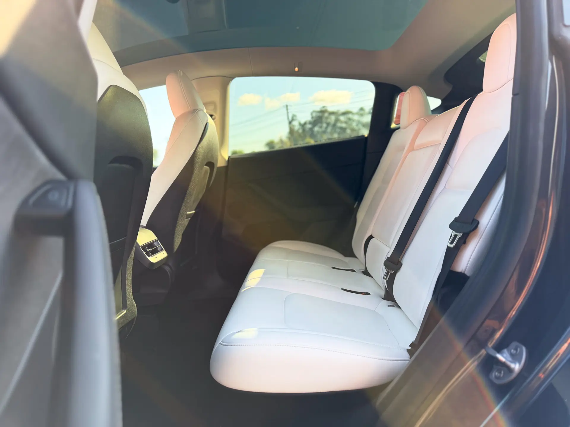Tesla Model Y Tração Traseira 15