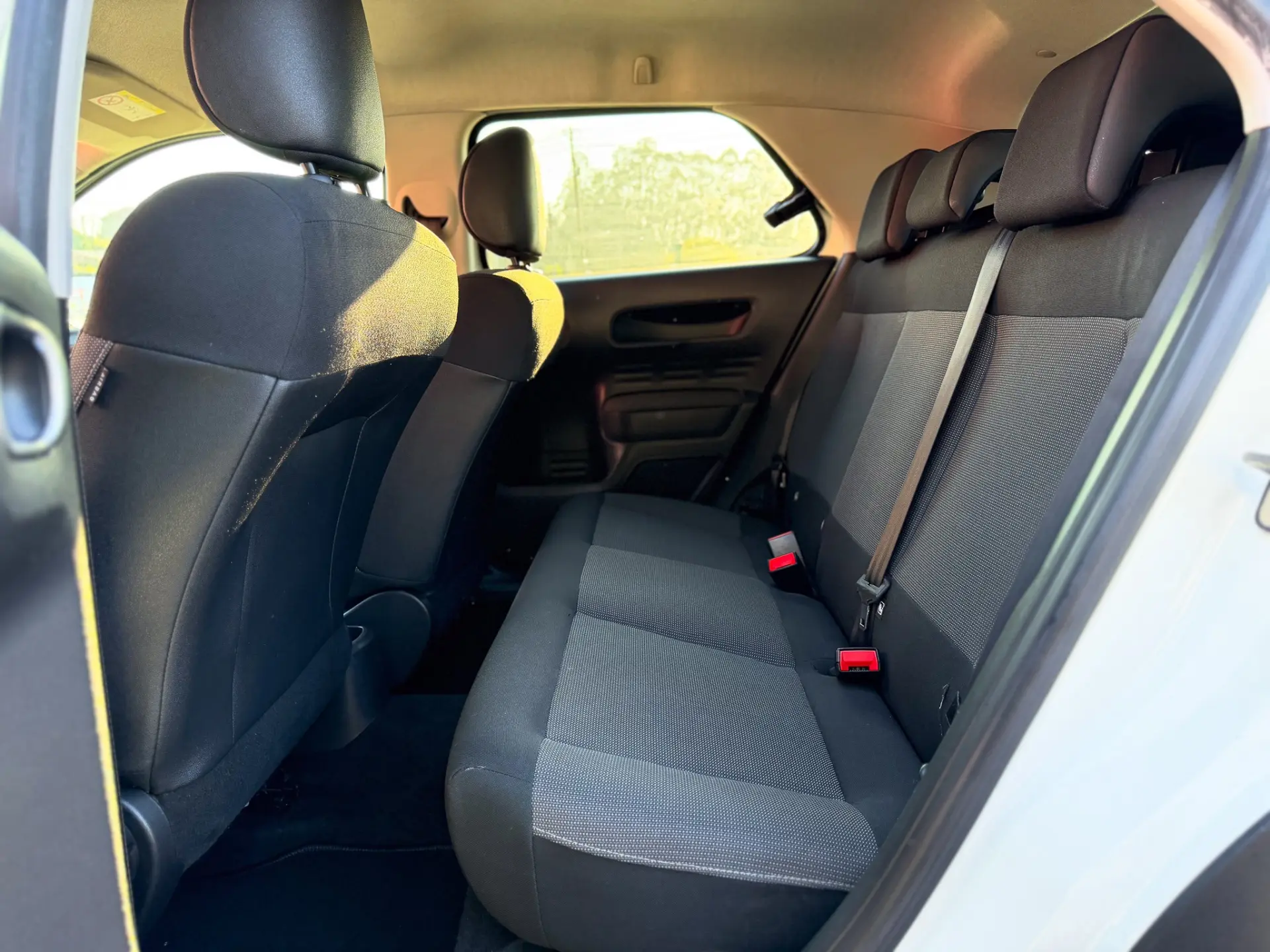 Citroen C4 Cactus 1.6 BlueHDi Feel J17 13