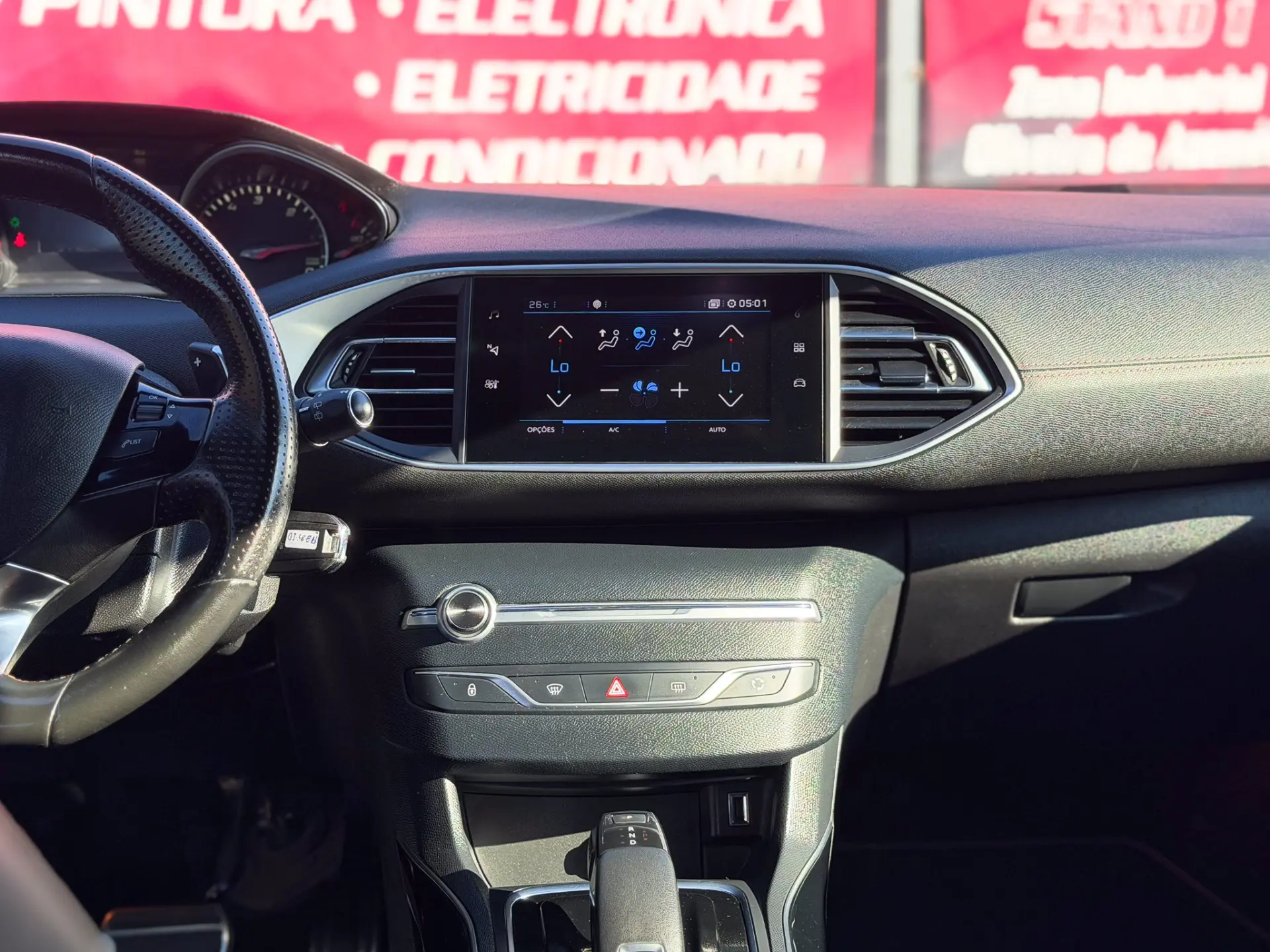 Peugeot 308 SW 1.5 BlueHDi GT Line EAT8 19