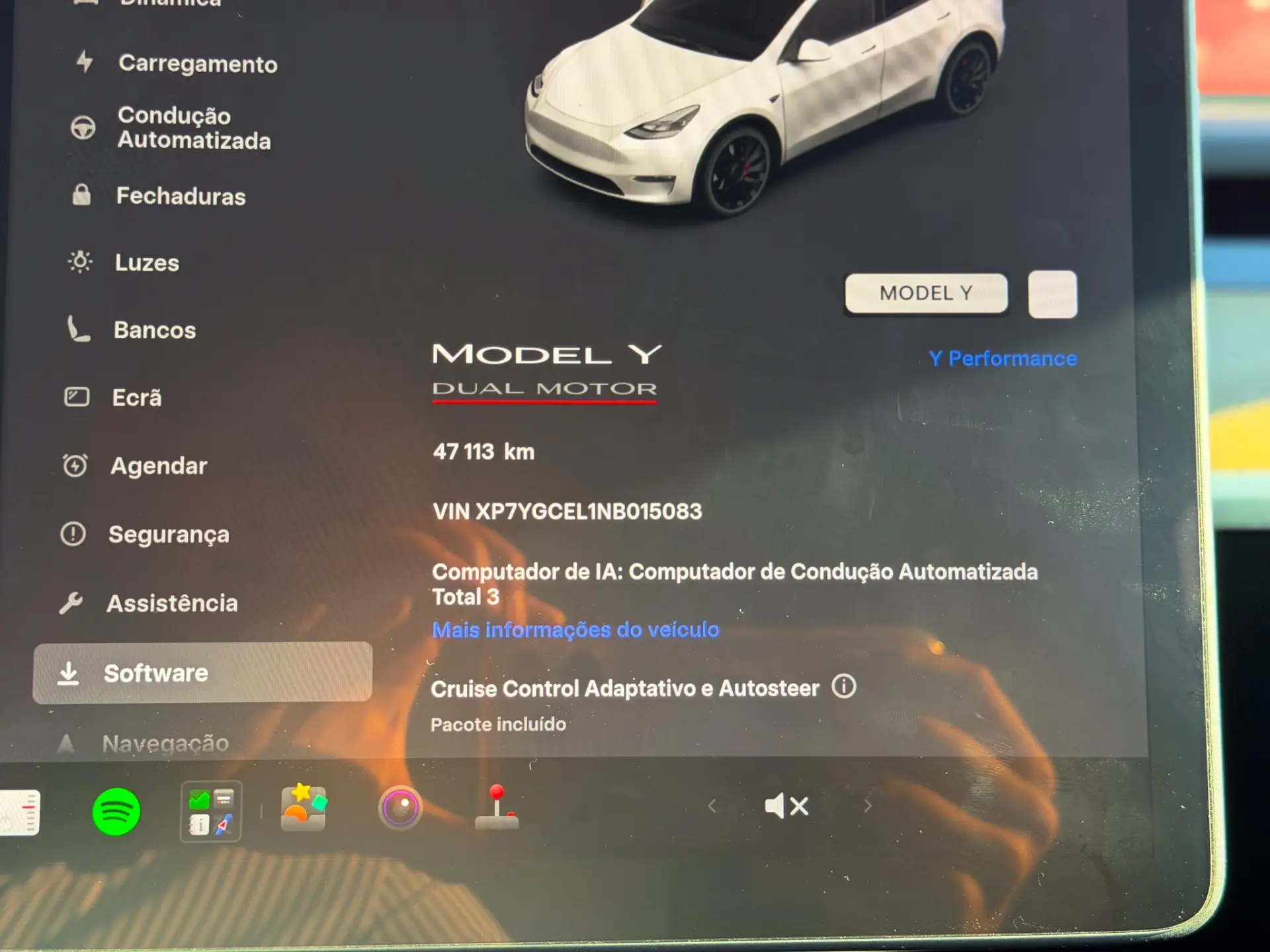 Tesla Model Y Performance Tração Integral 18