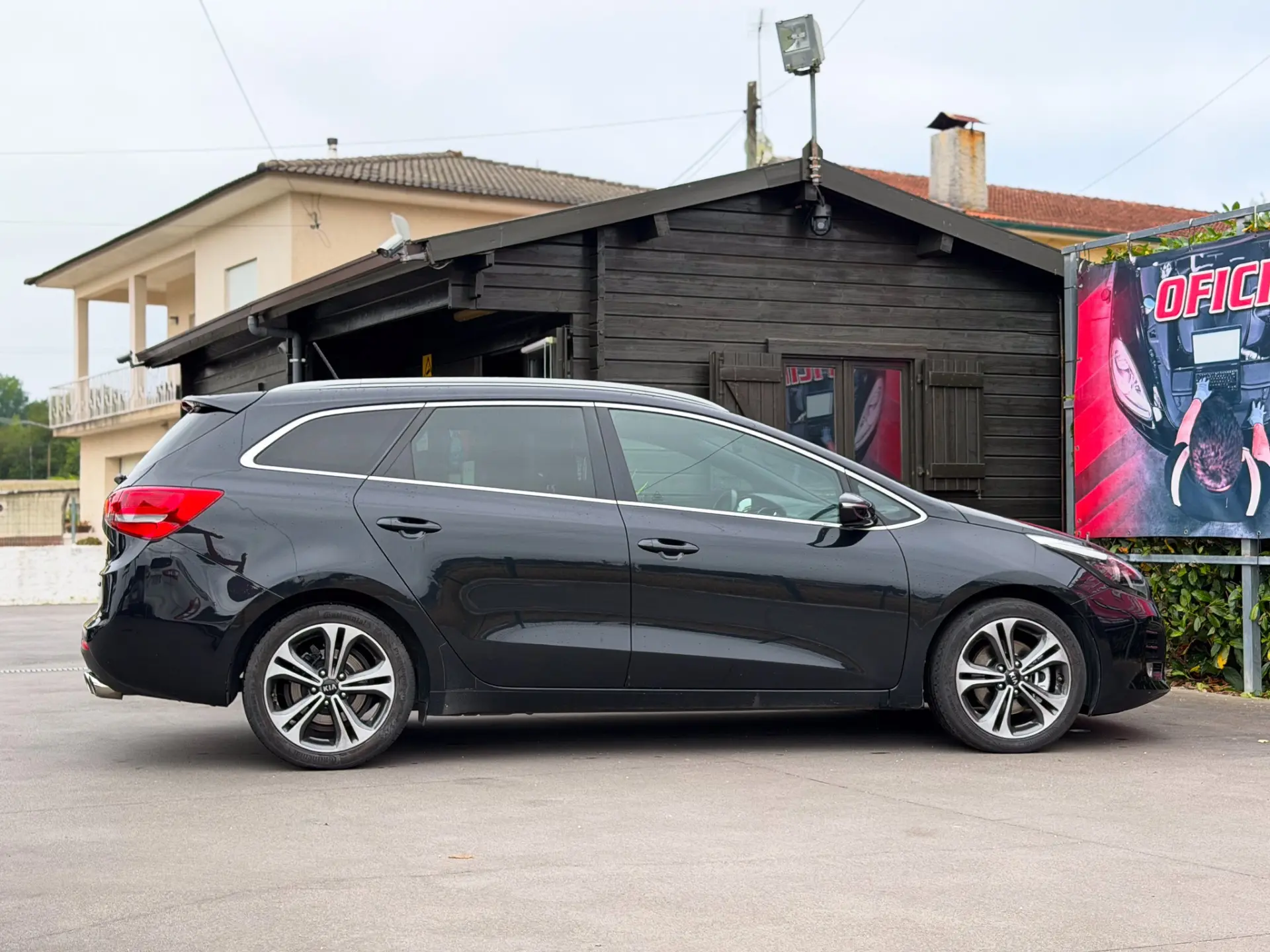Kia Ceed SW 1.6 CRDi GT Line 10