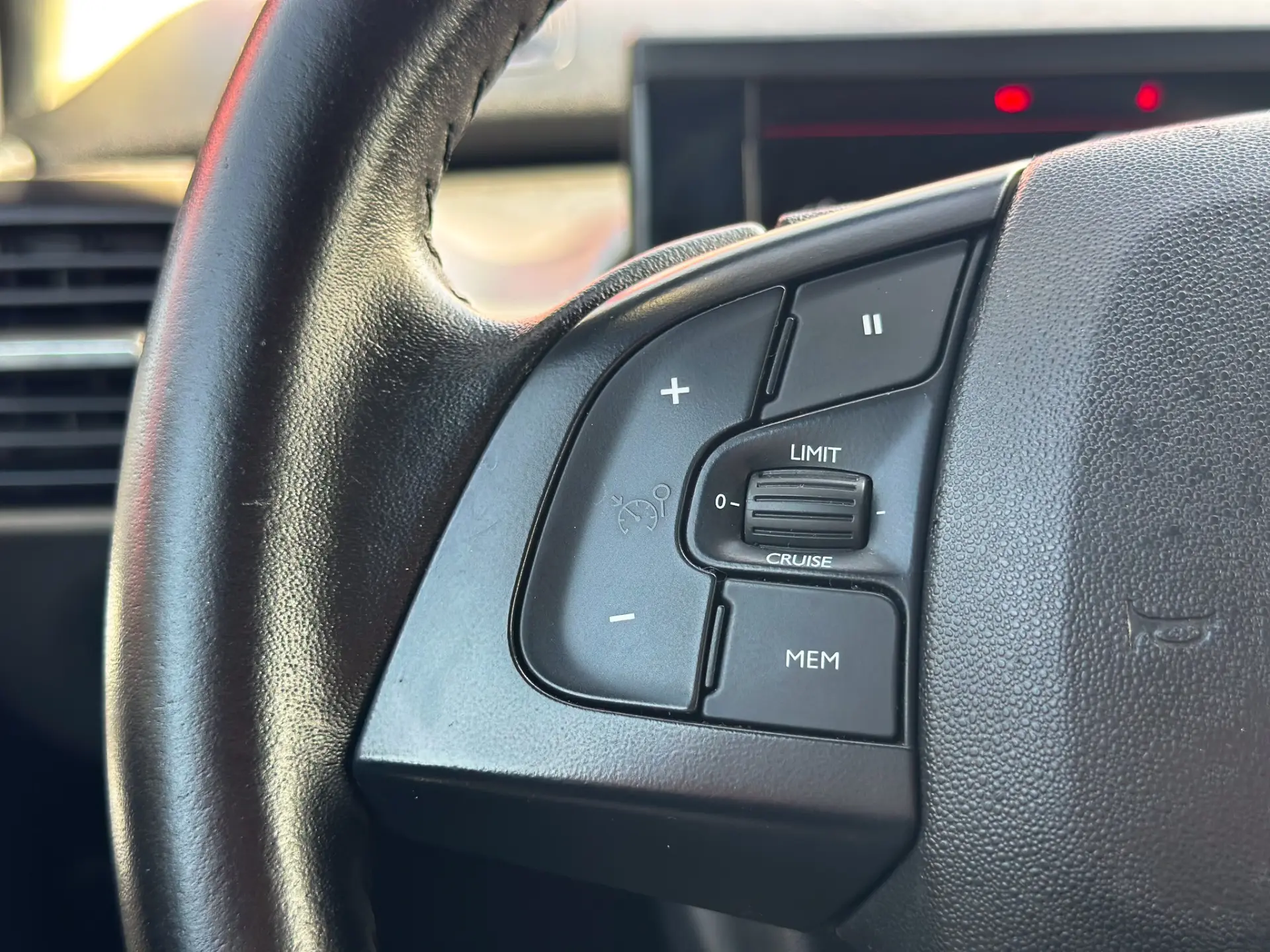 Citroën C4 Cactus 1.5 BlueHDi Feel 19