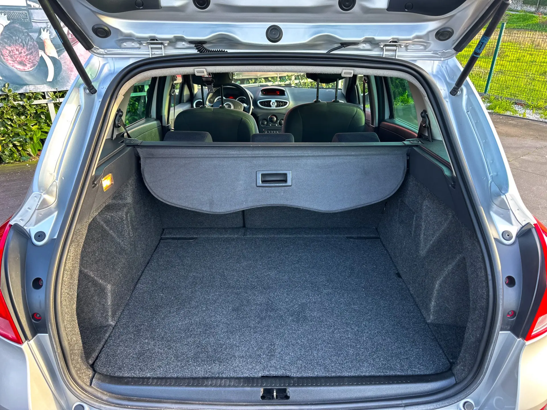 Renault Clio 1.2 16V Confort 11