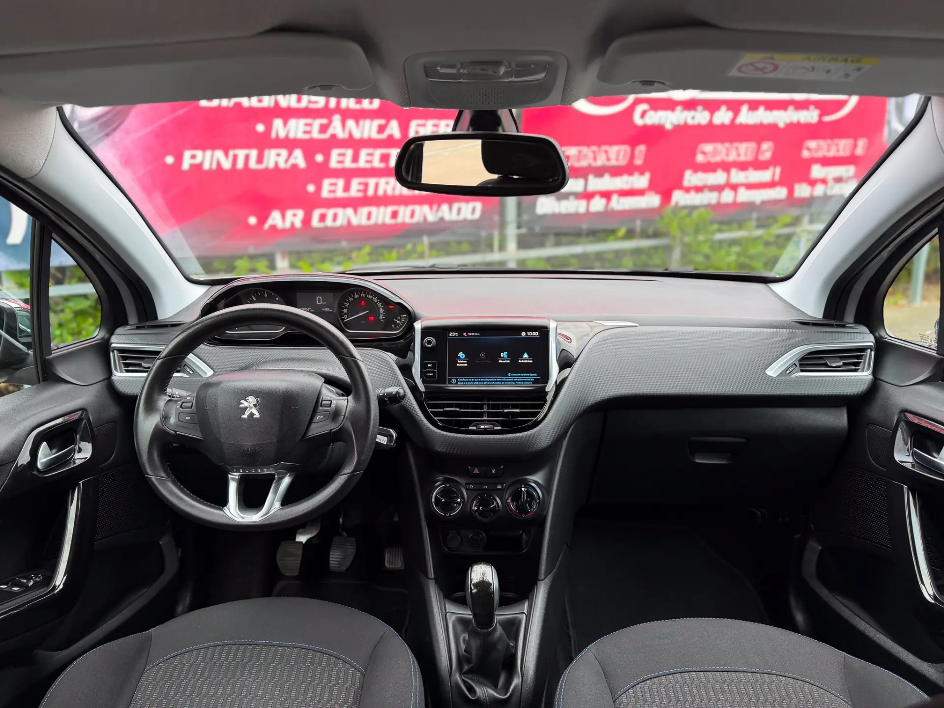 Peugeot 208 1.6 BlueHDi Style 16