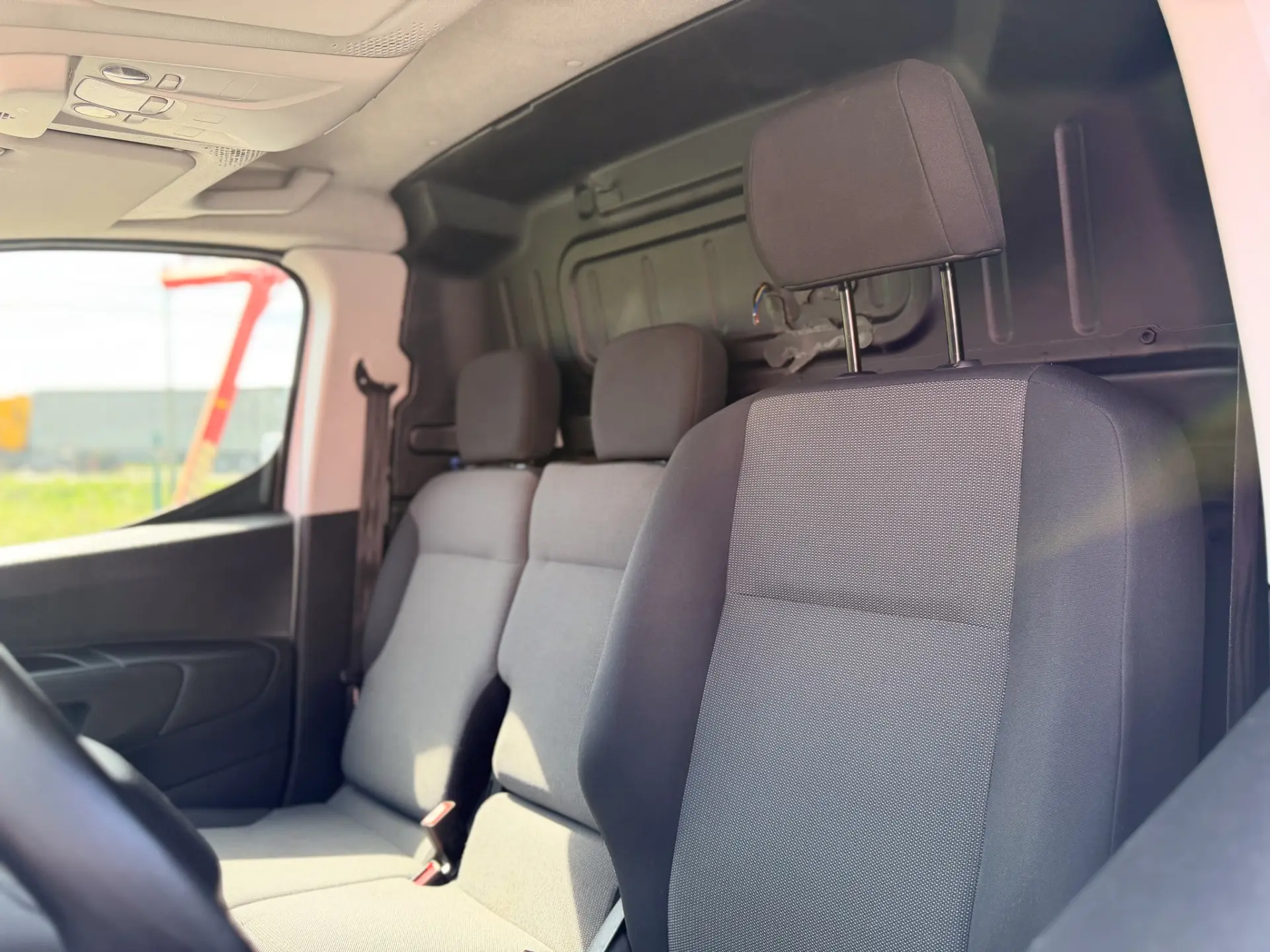 Peugeot Partner 1.6 BlueHDi Confort 13
