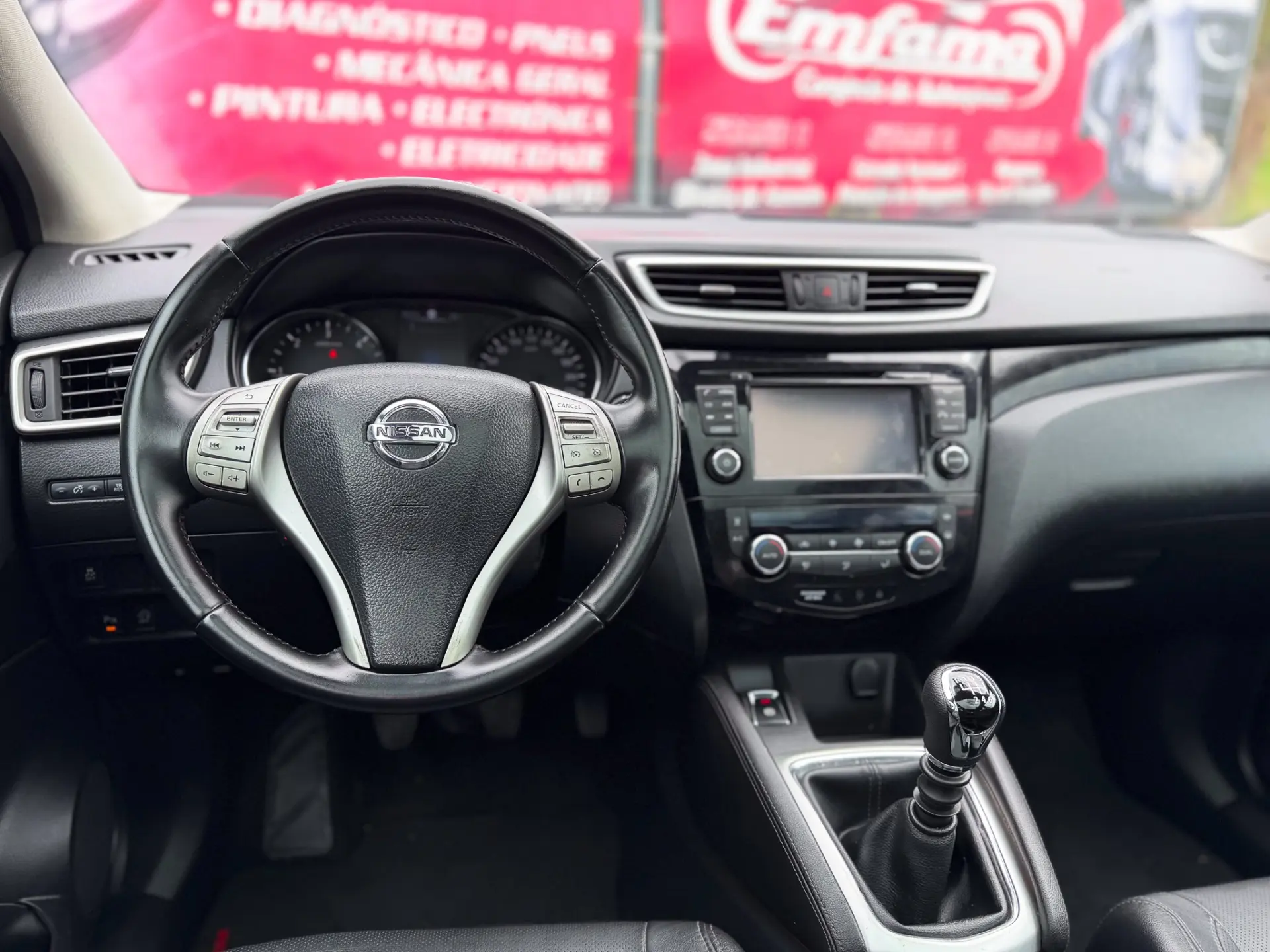 Nissan Qashqai 1.5 dCi Acenta Connect 17
