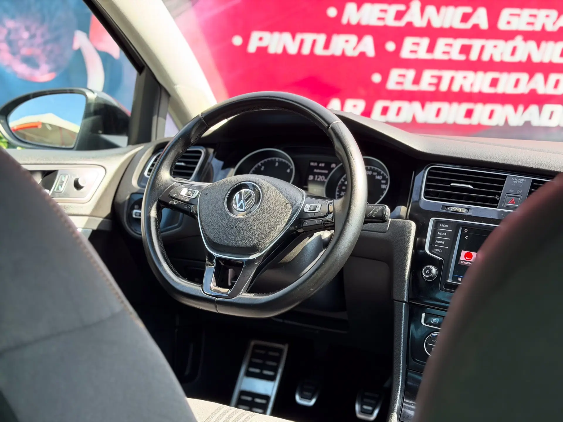 Volkswagen Golf 1.6 TDI BlueMotion Allstar 18